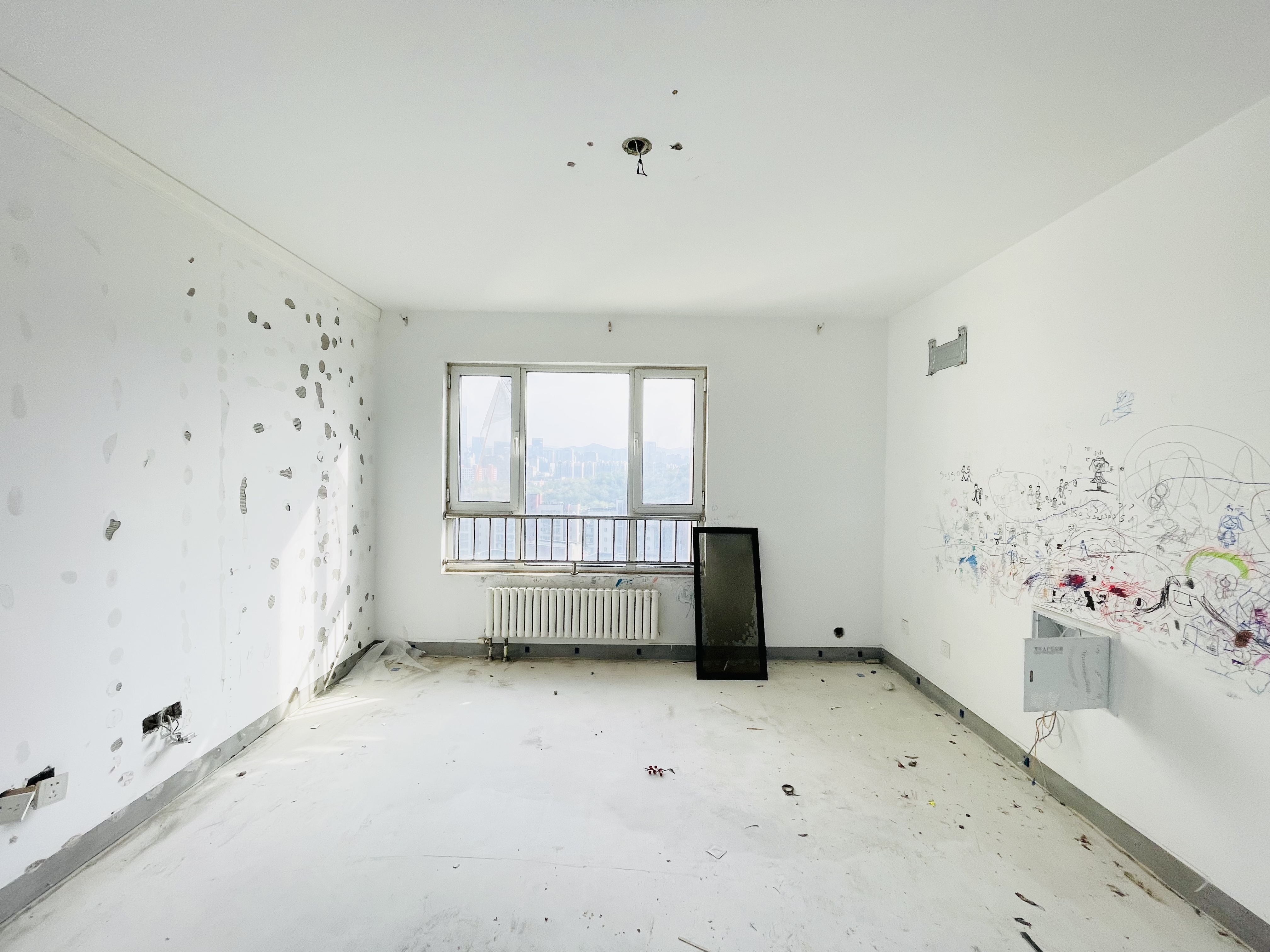  城投伴山居 南北