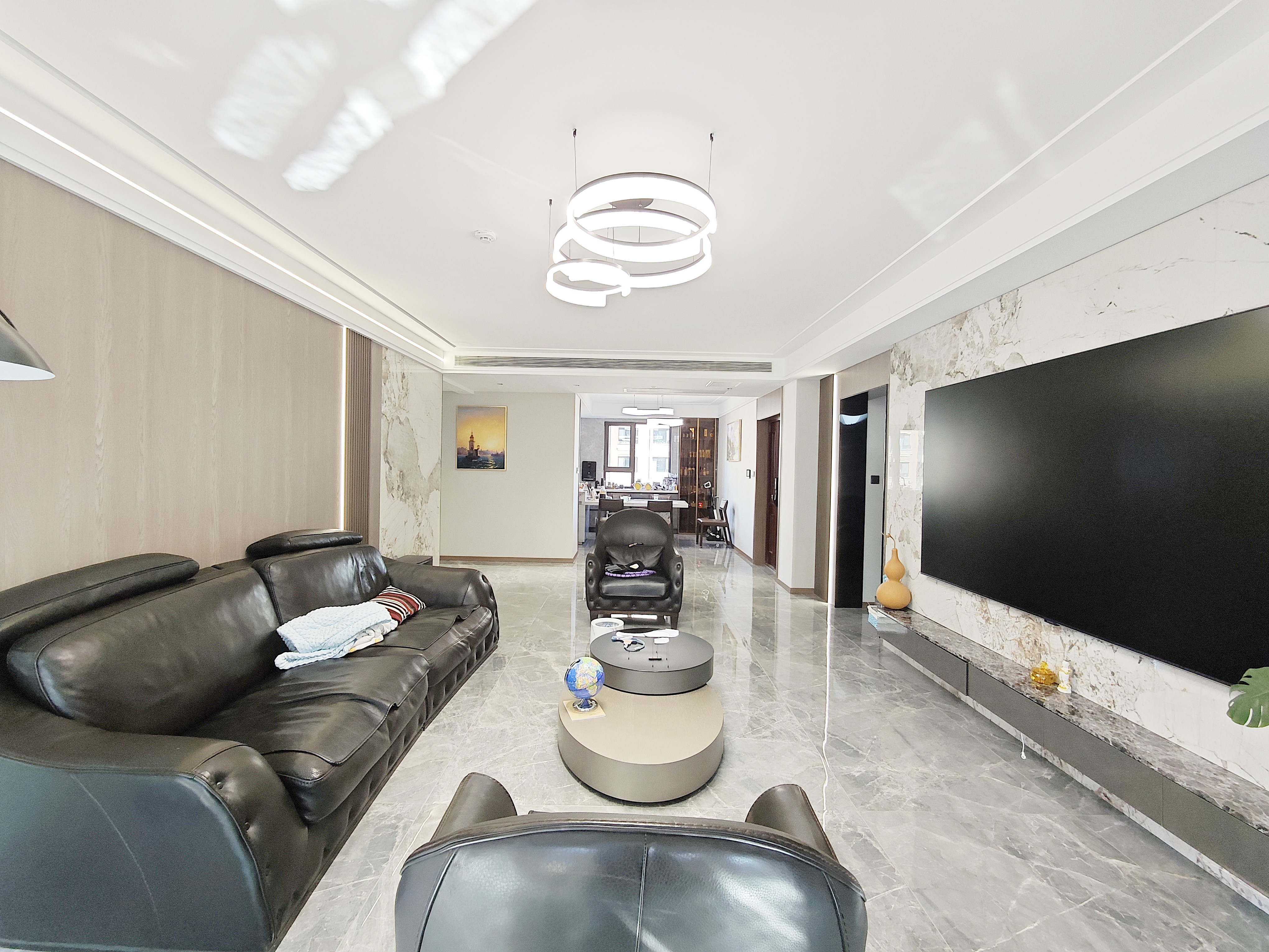  高新绿城玉兰花园 南北