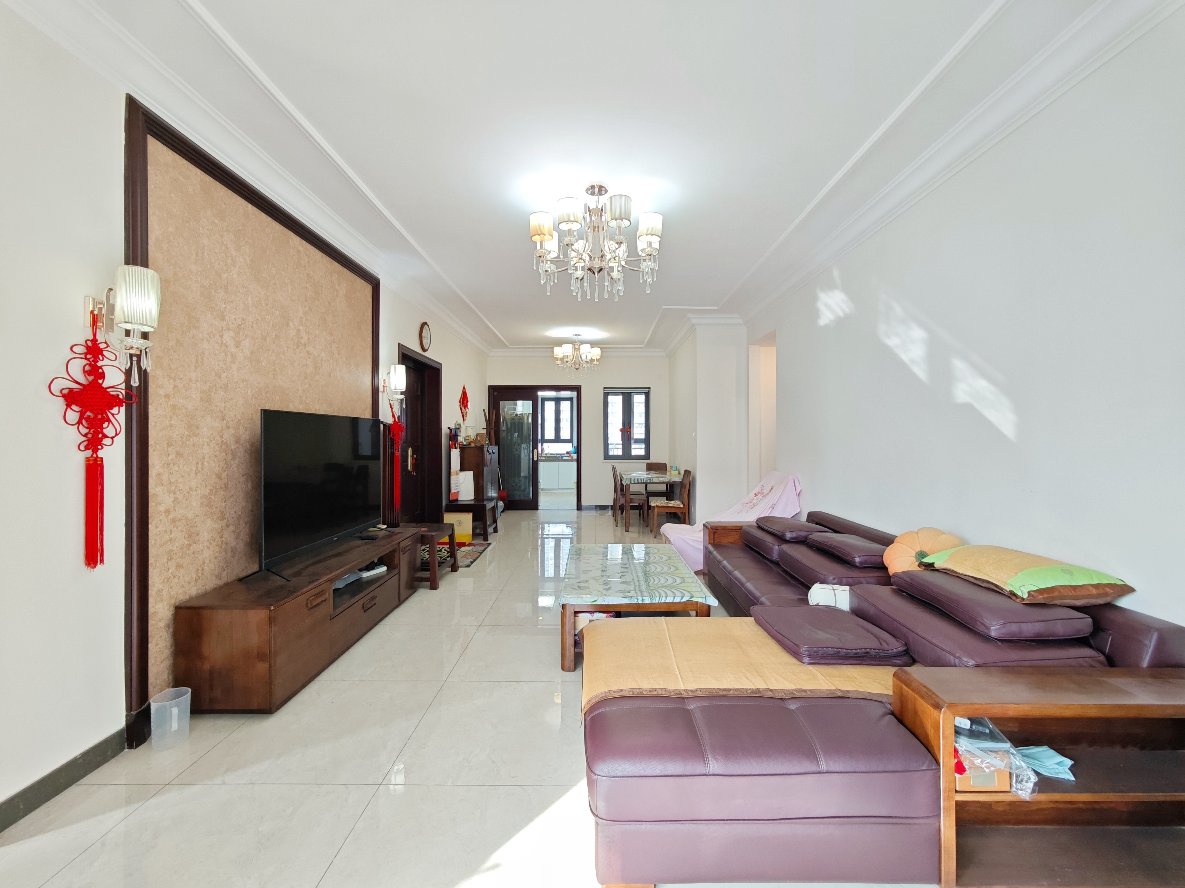  恒大翡翠华庭 南北