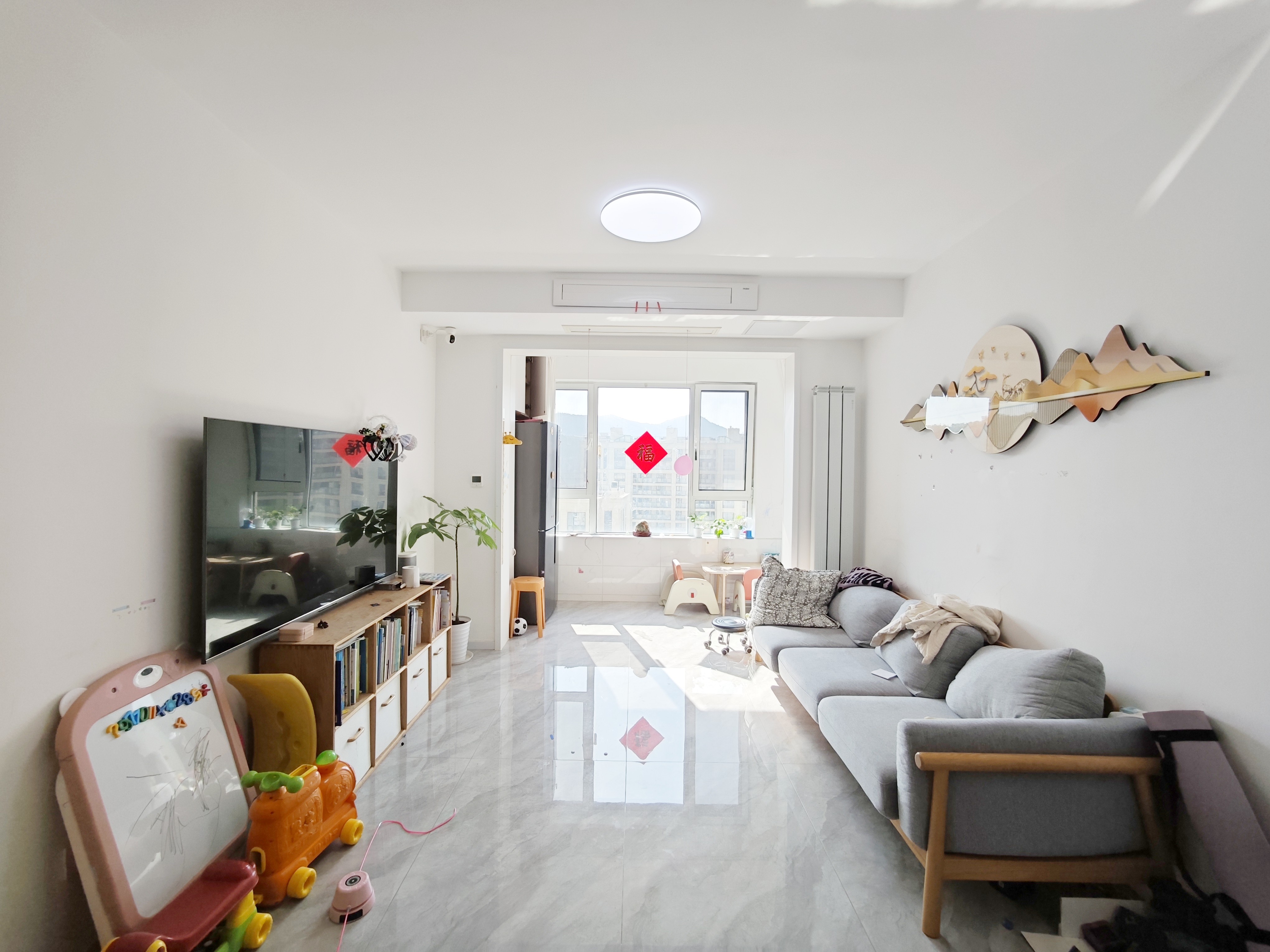  三盛国际公园 南