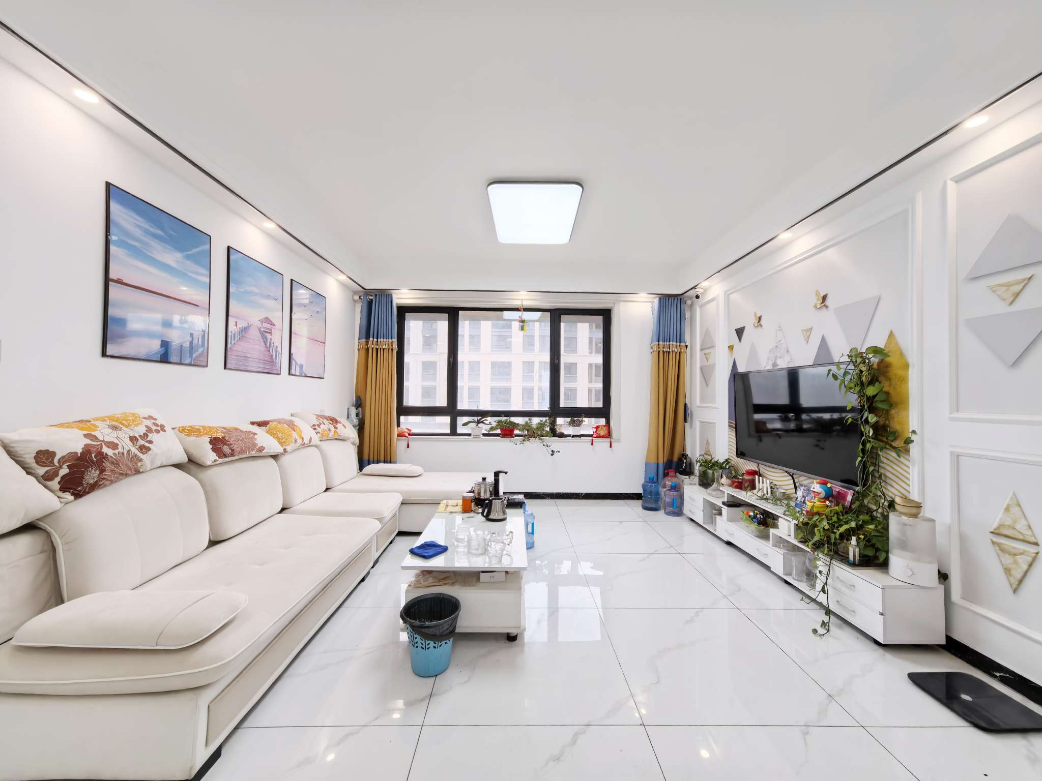  中康绿城百合花园 南北