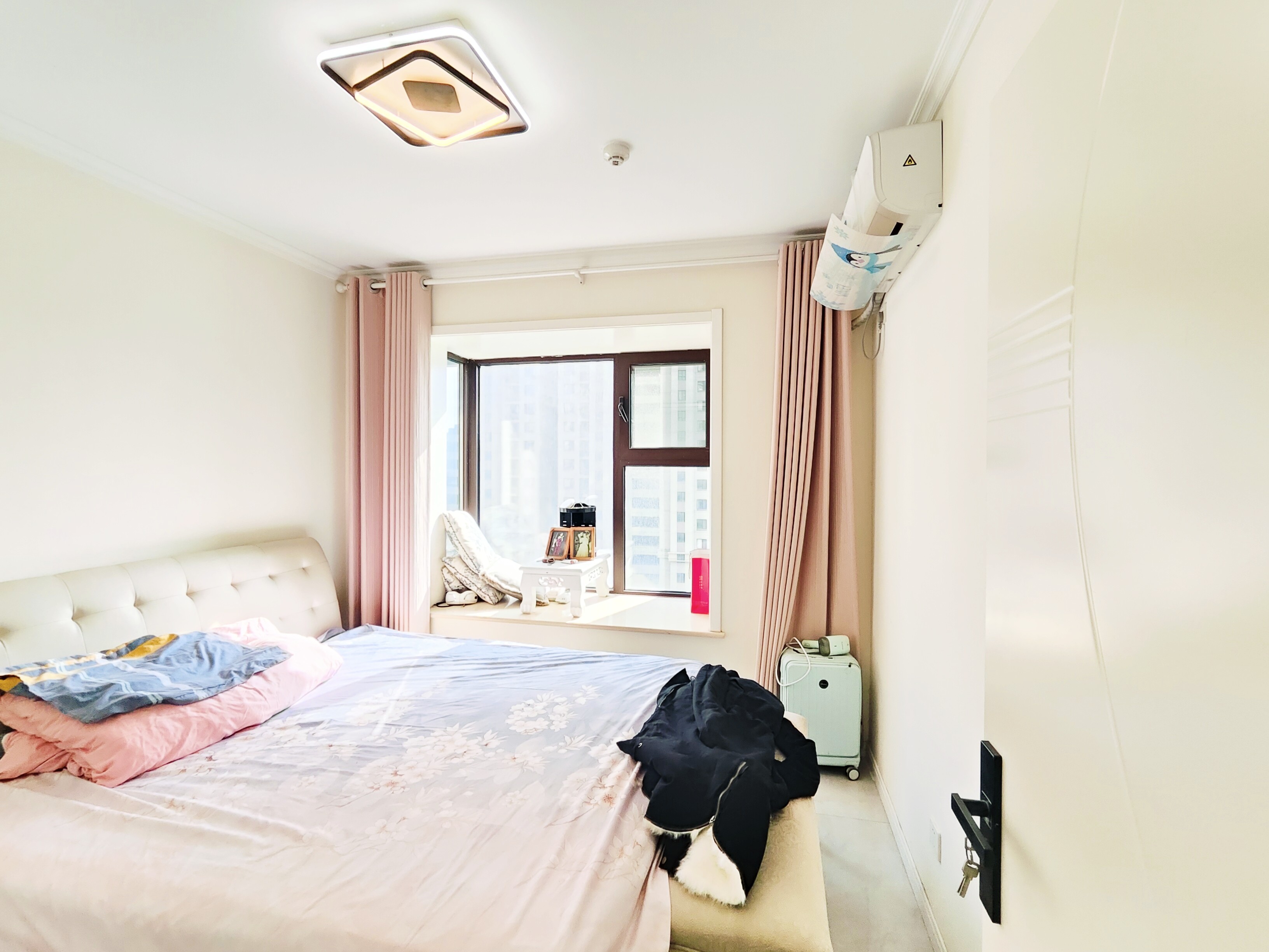 海尔云世界滟澜公馆花园