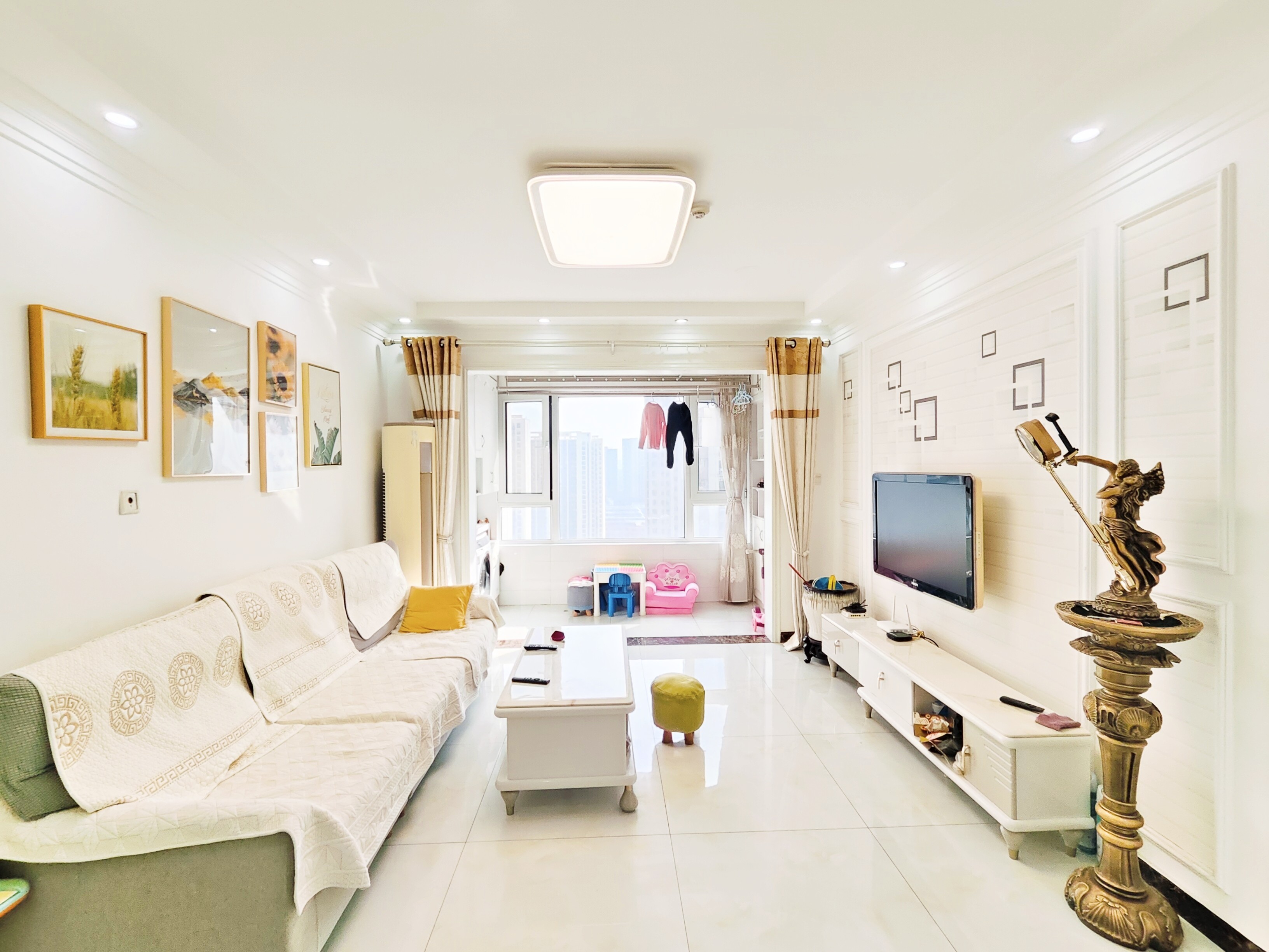 海尔云世界滟澜公馆花园