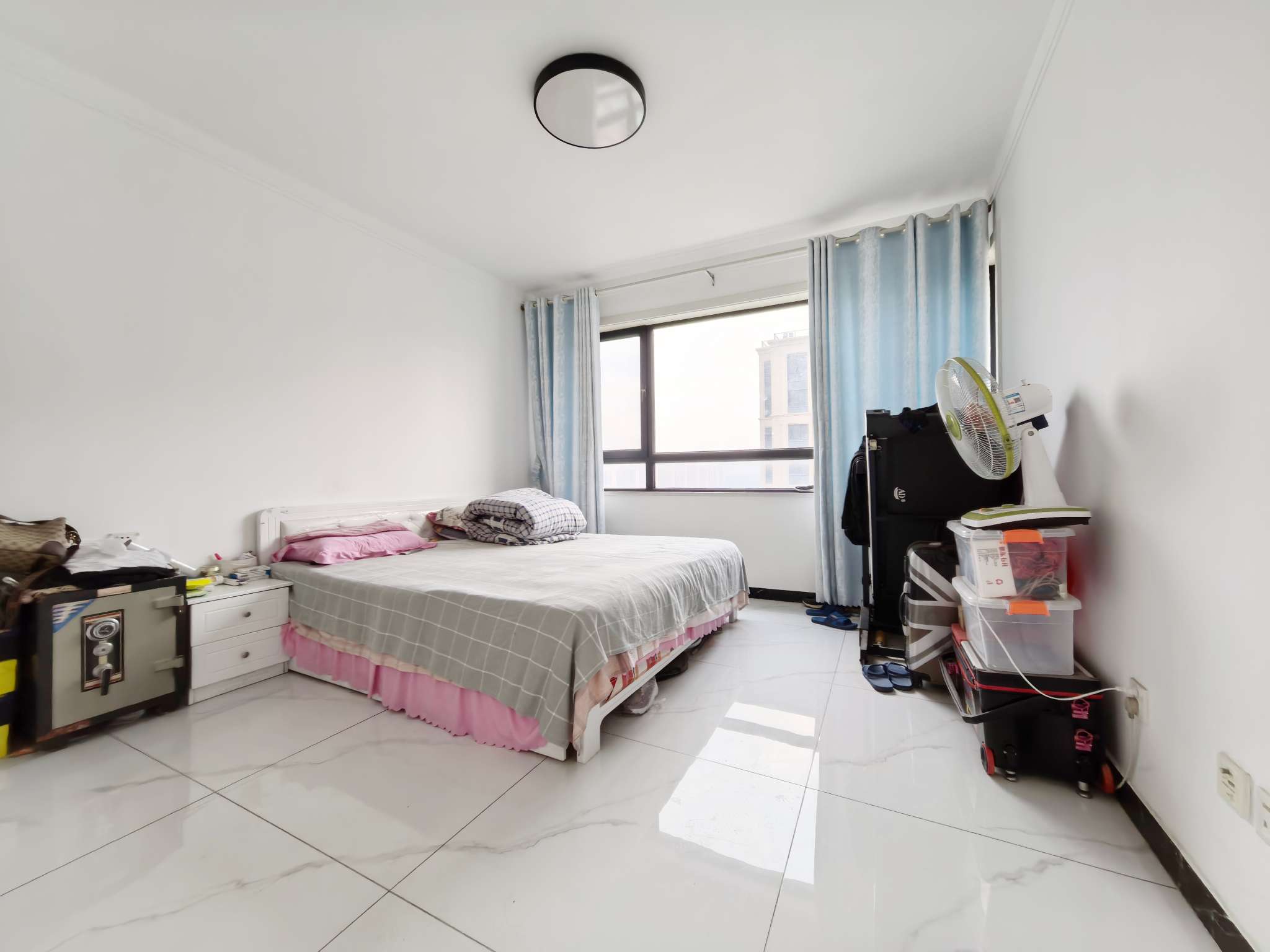 中康绿城百合花园