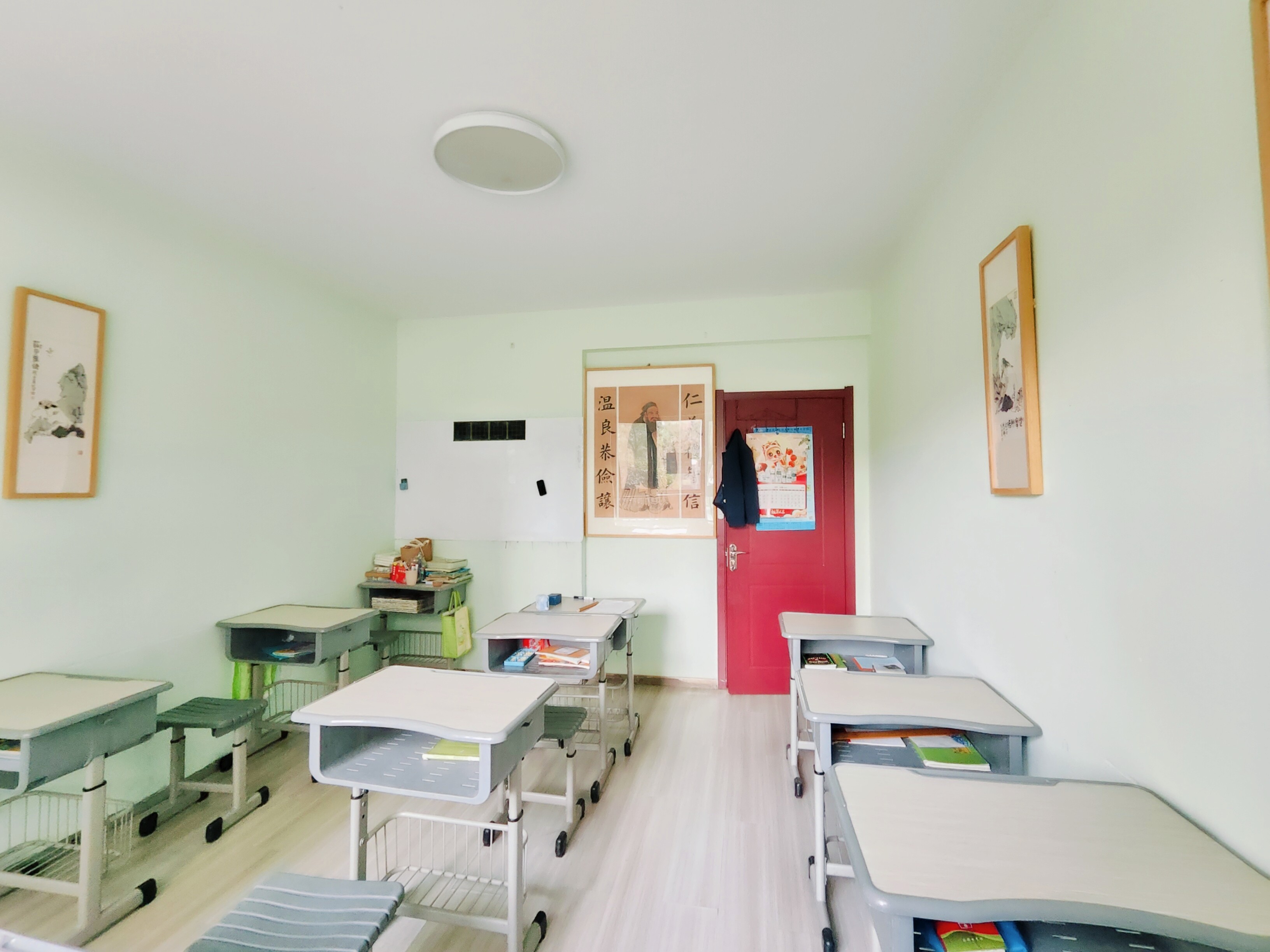  城投伴山居 南北