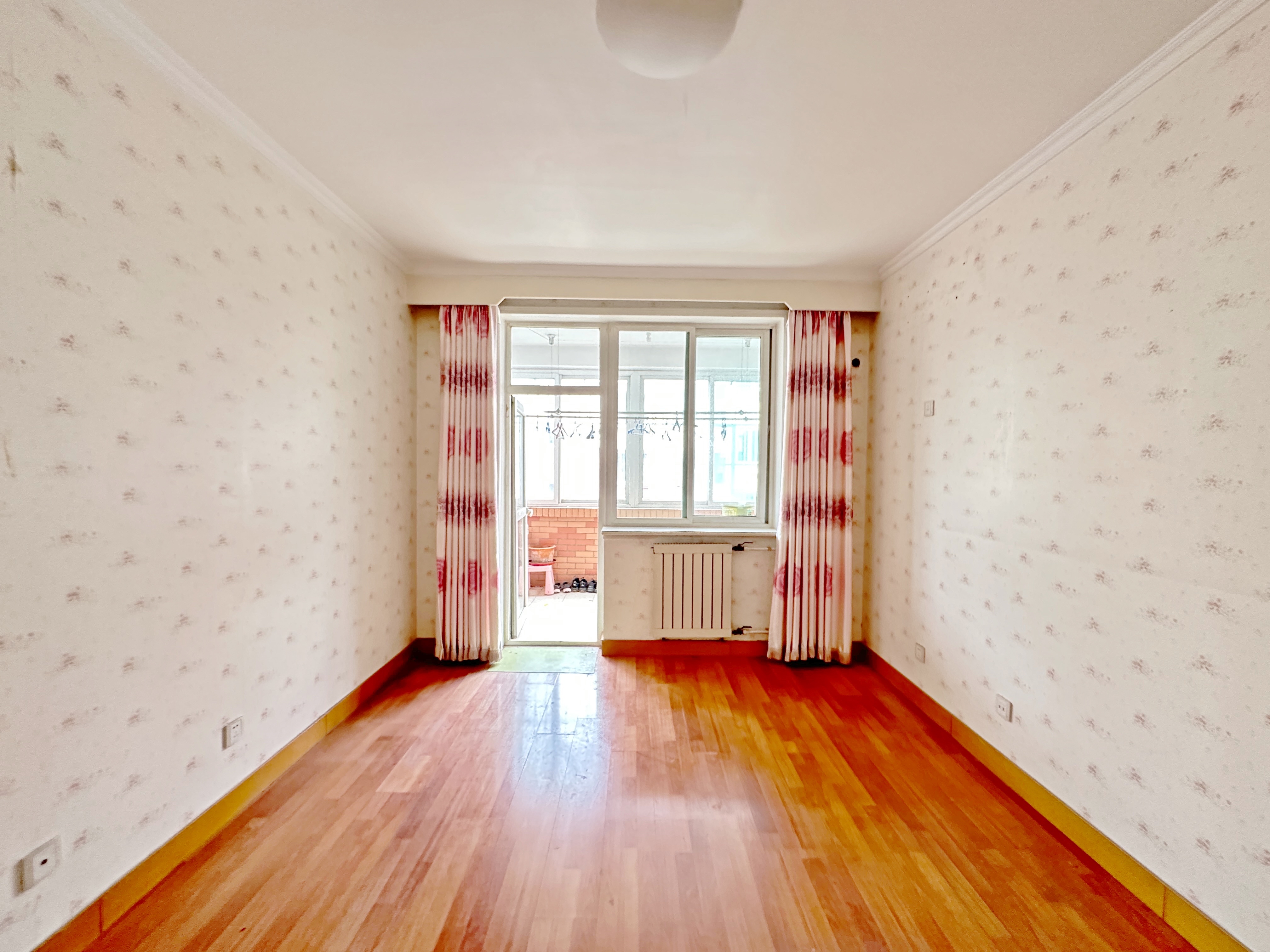 卧龙花园龙和苑