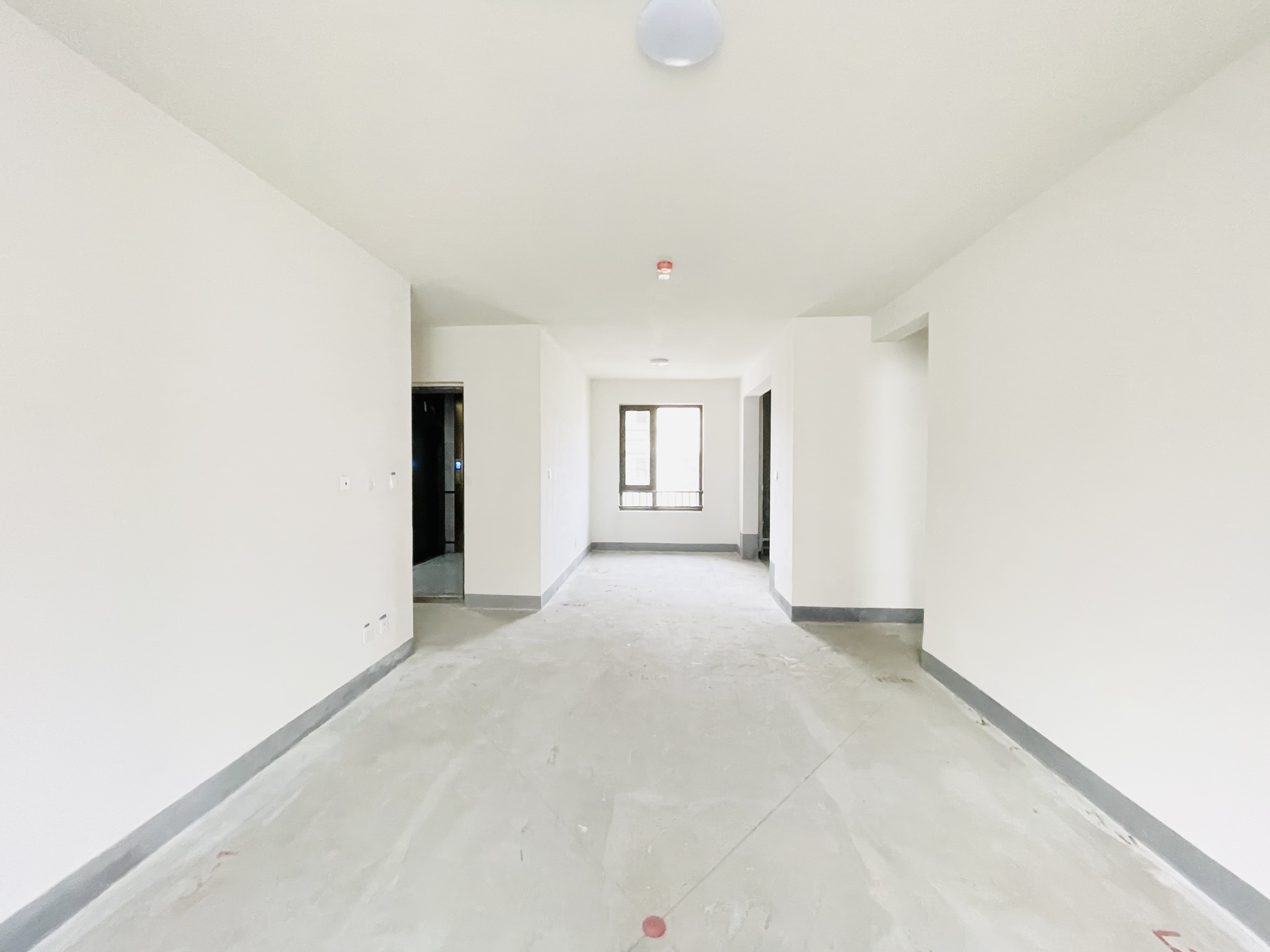  绿地IFC中央公馆 南北