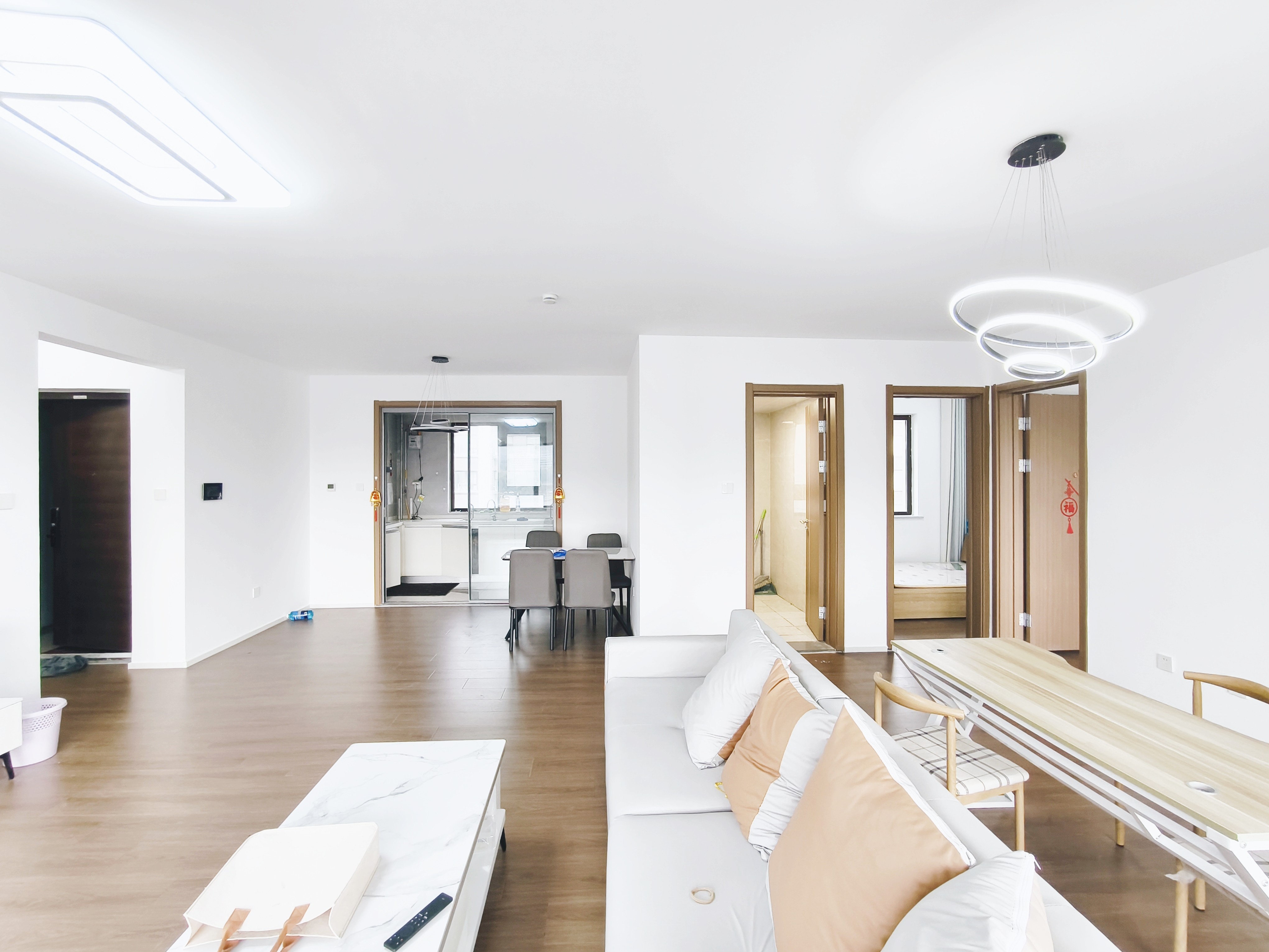 旭辉银盛泰星瀚城