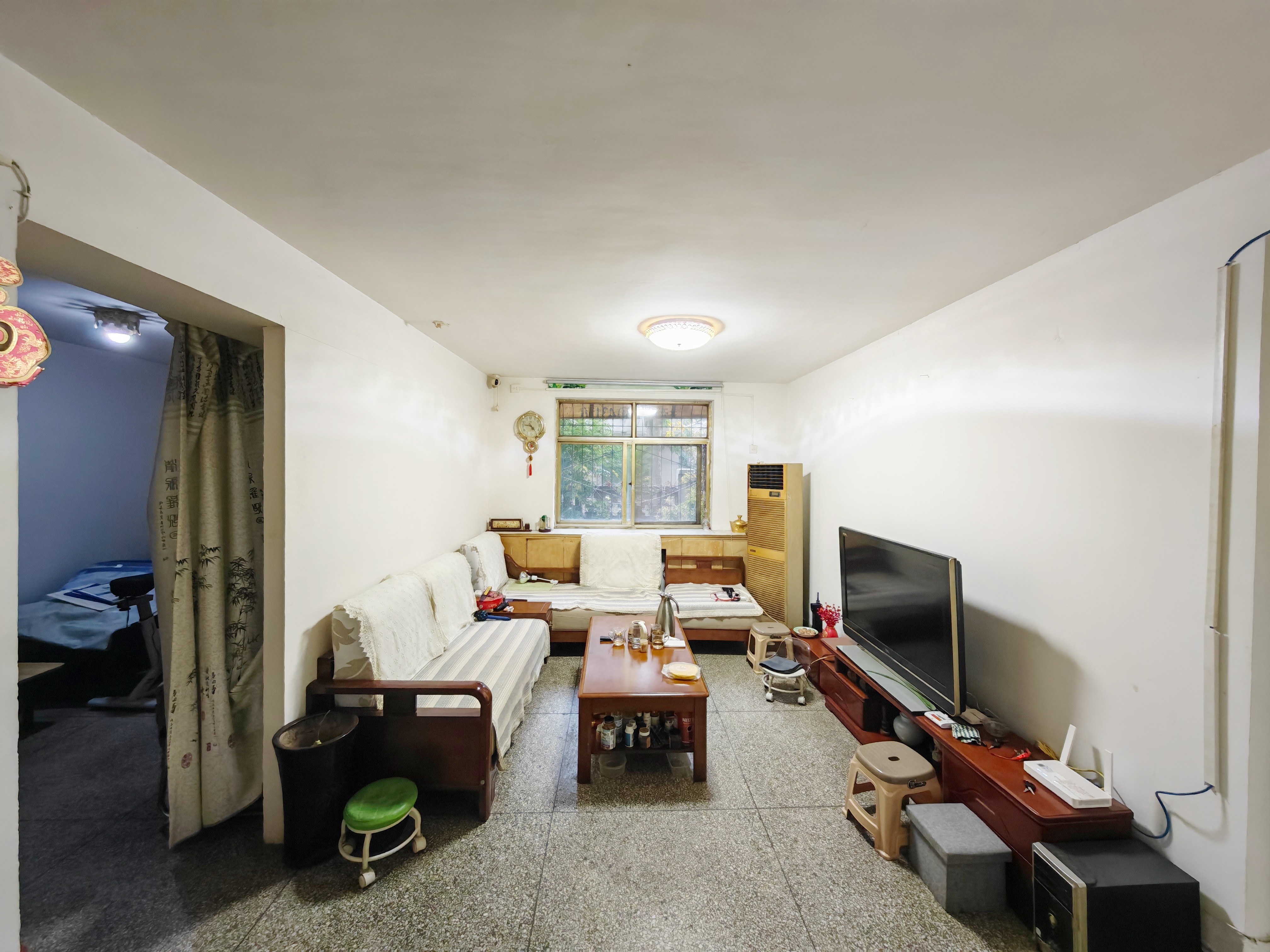  葡萄园小区 南北