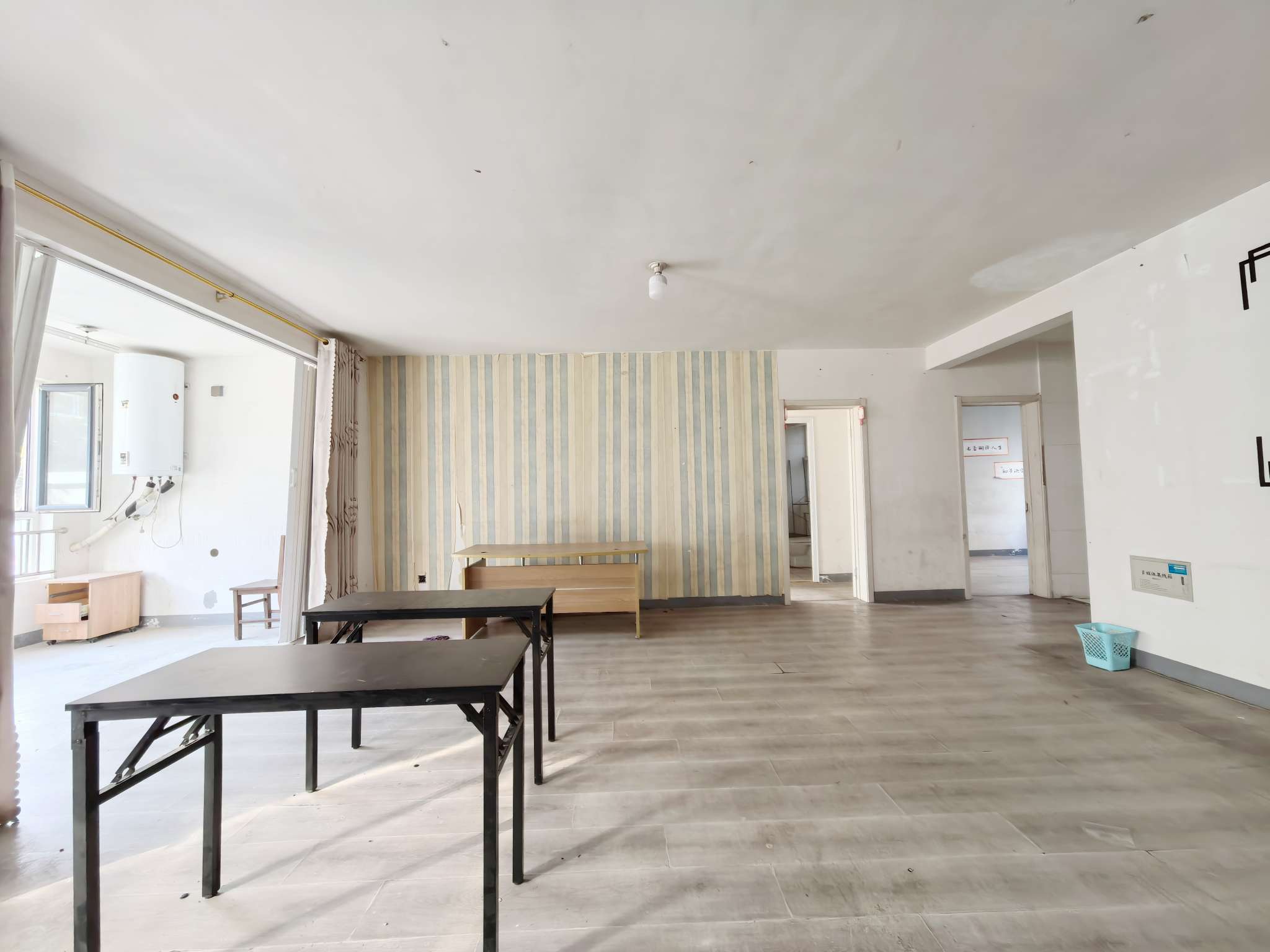  重汽翡翠东郡 南