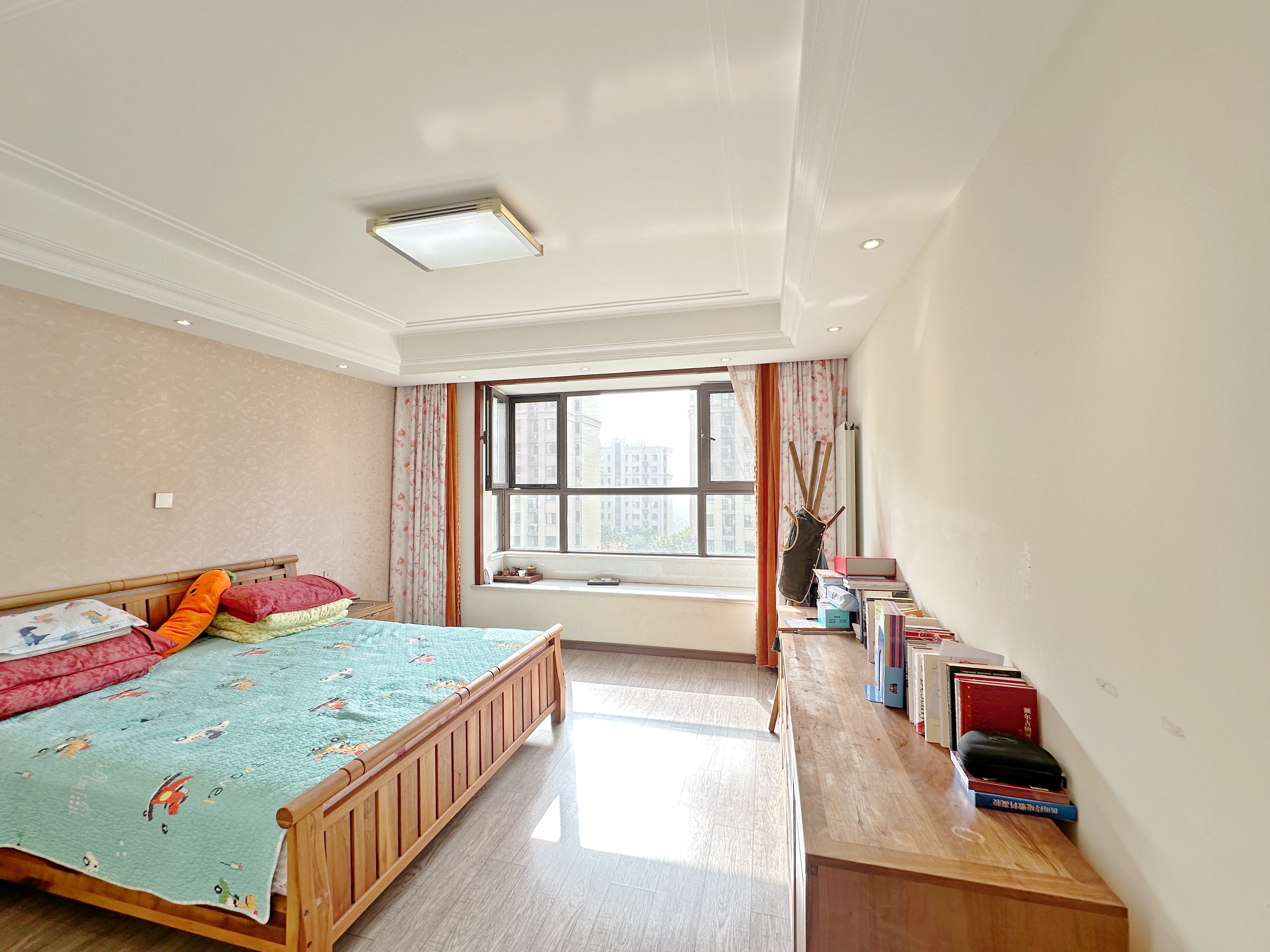 中海国际社区（御峰官邸B4）