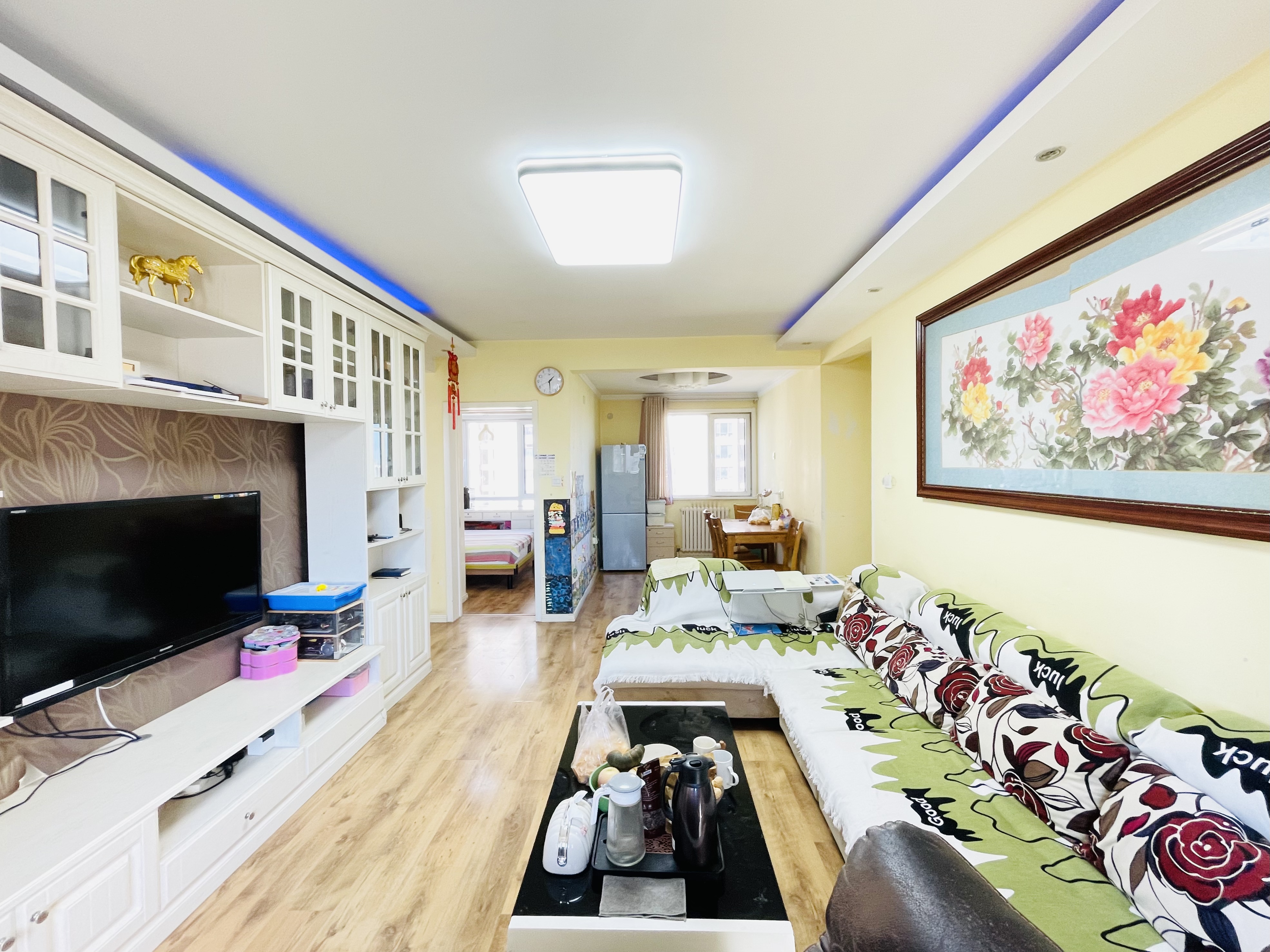  中海紫御东郡(东区) 南北