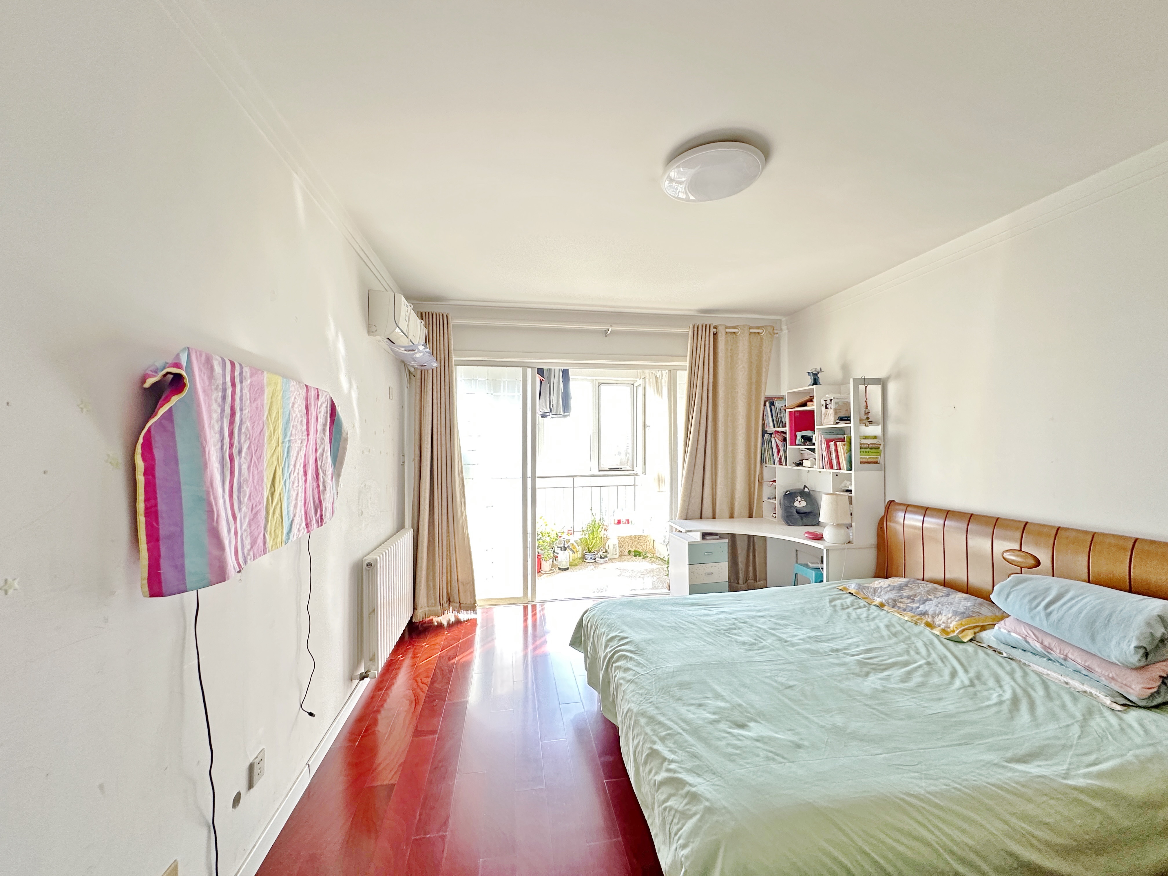 卧龙花园龙泰苑