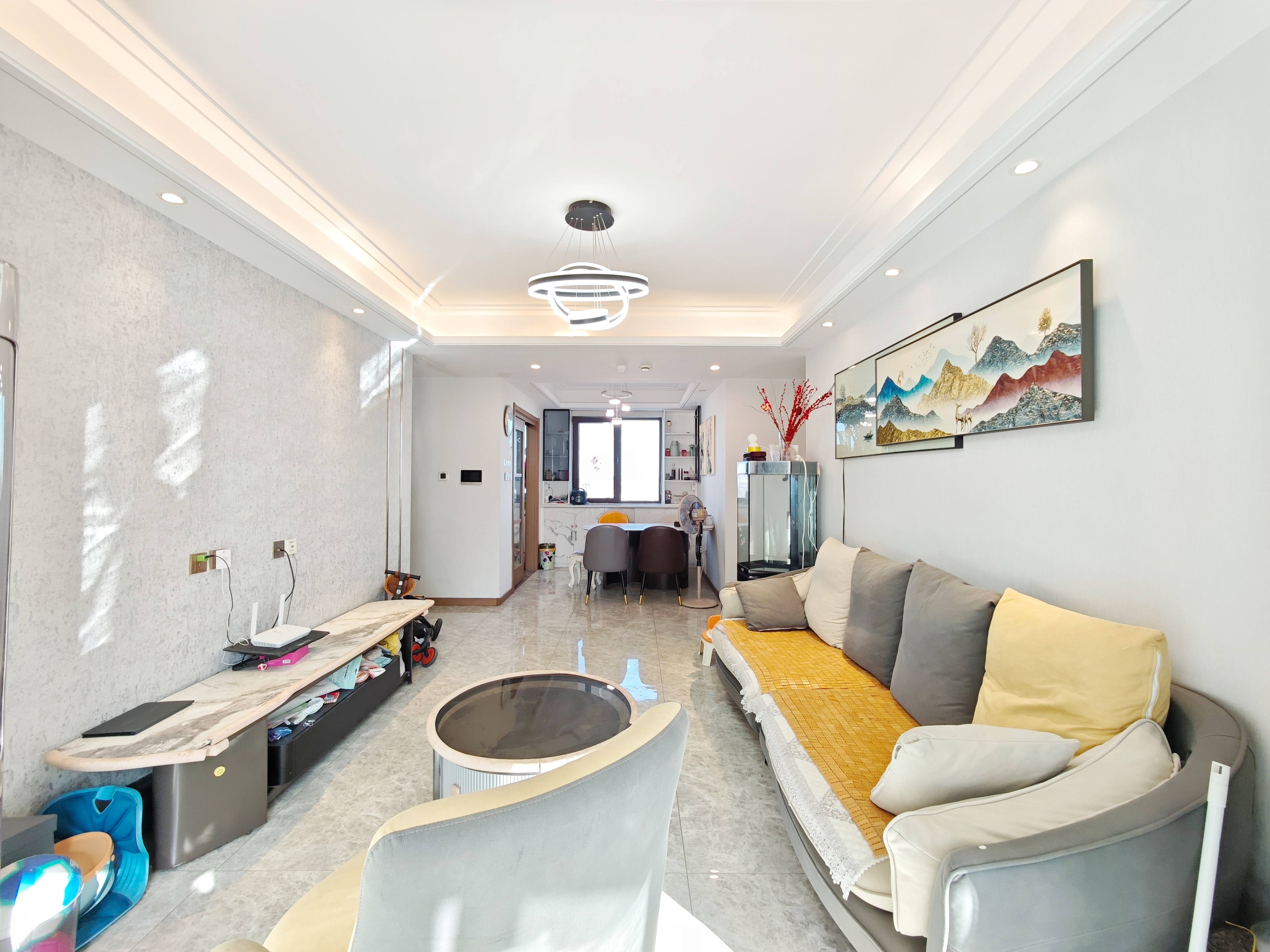  世茂璀璨悦府 南北