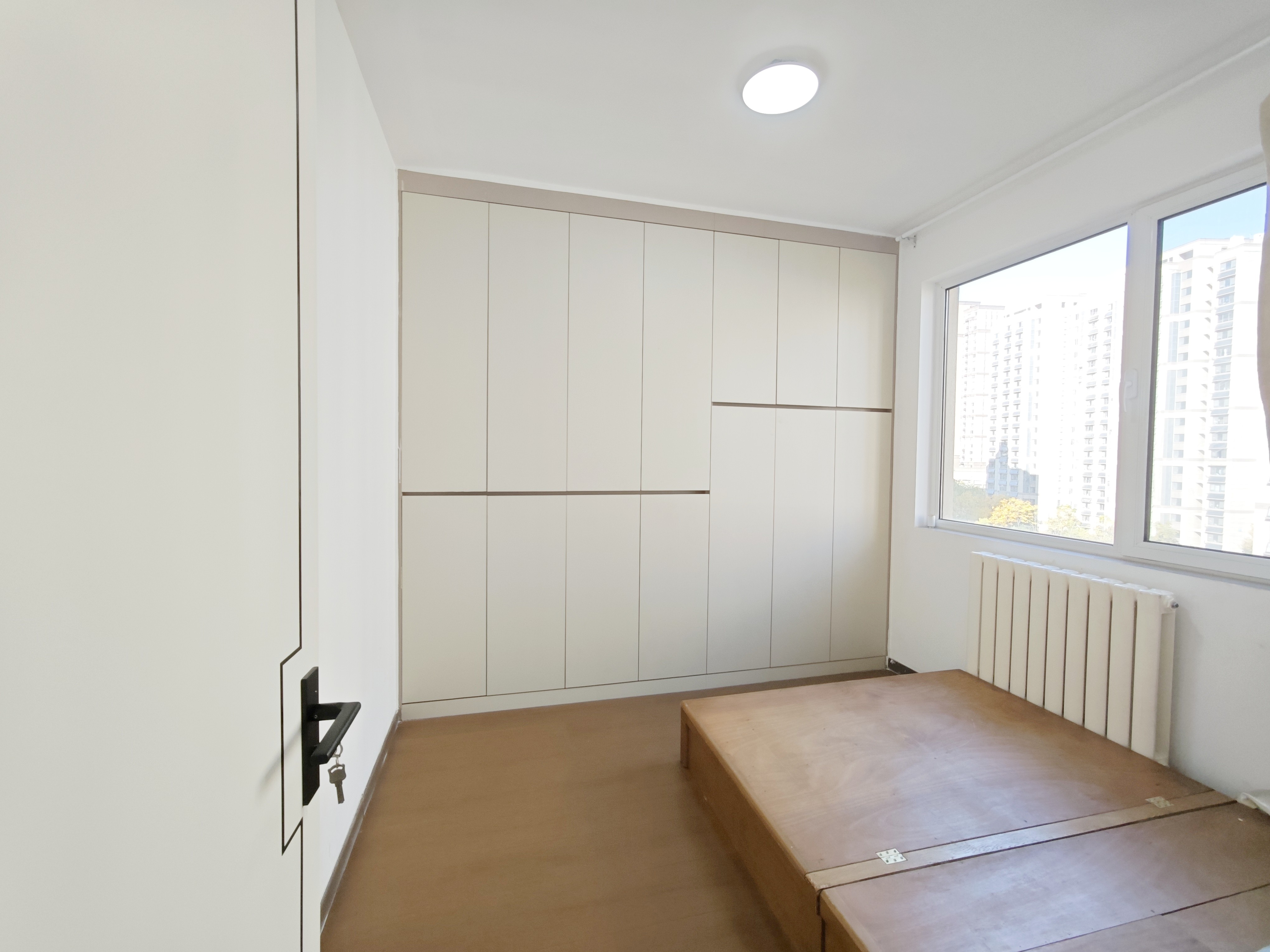 东城逸家逸俊园