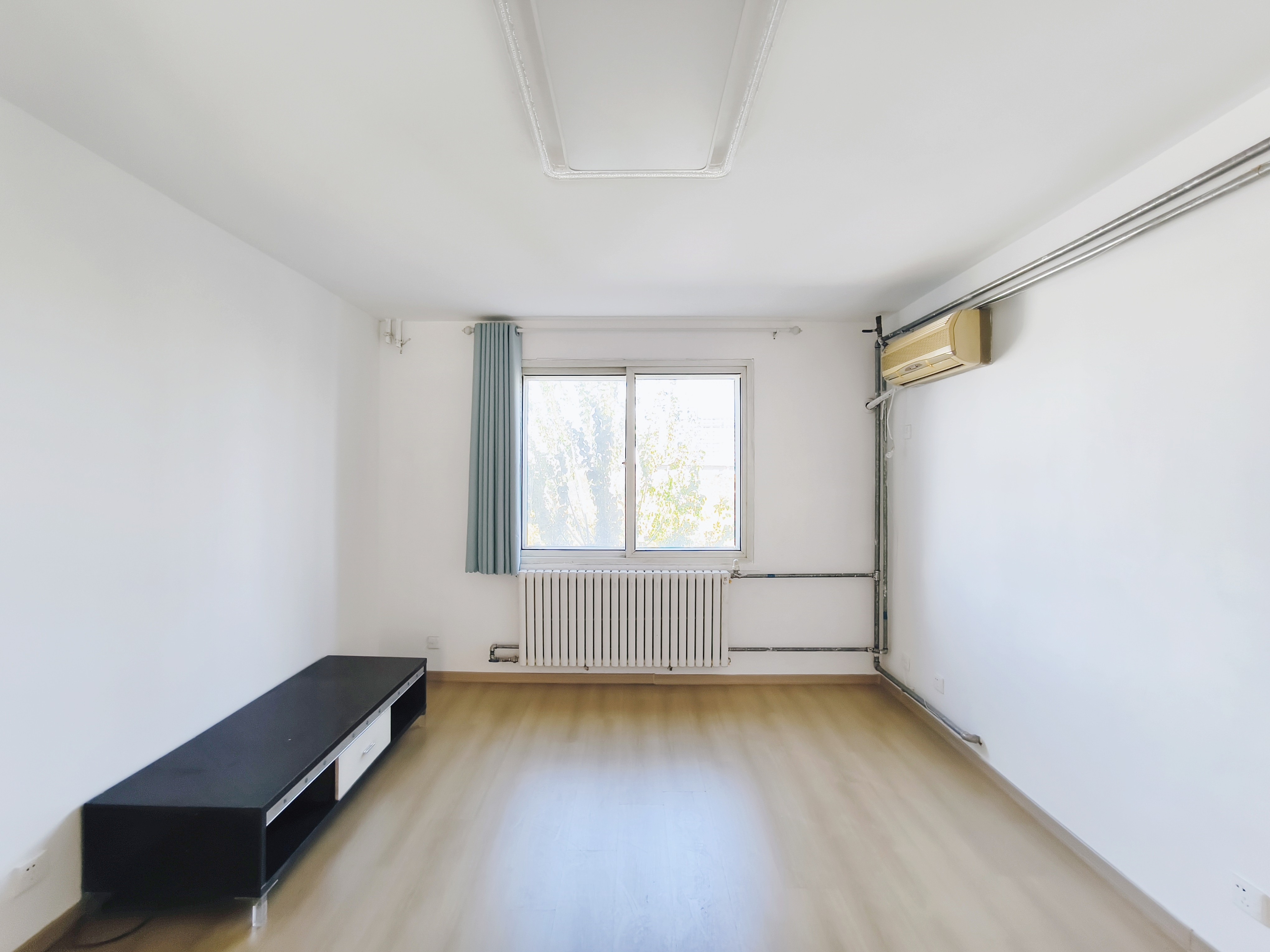 济钢新村中心区