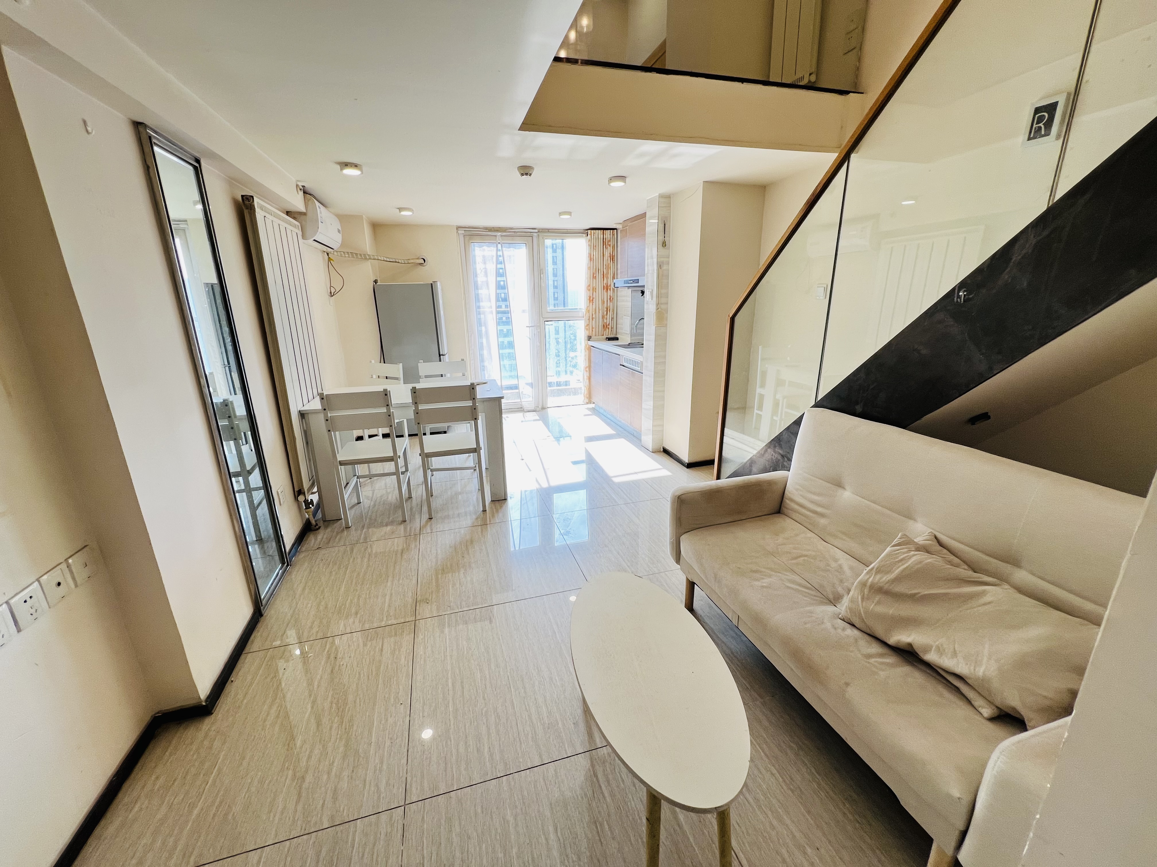 整租·恒大滨河左岸公寓1居室精装,近地铁随时看房