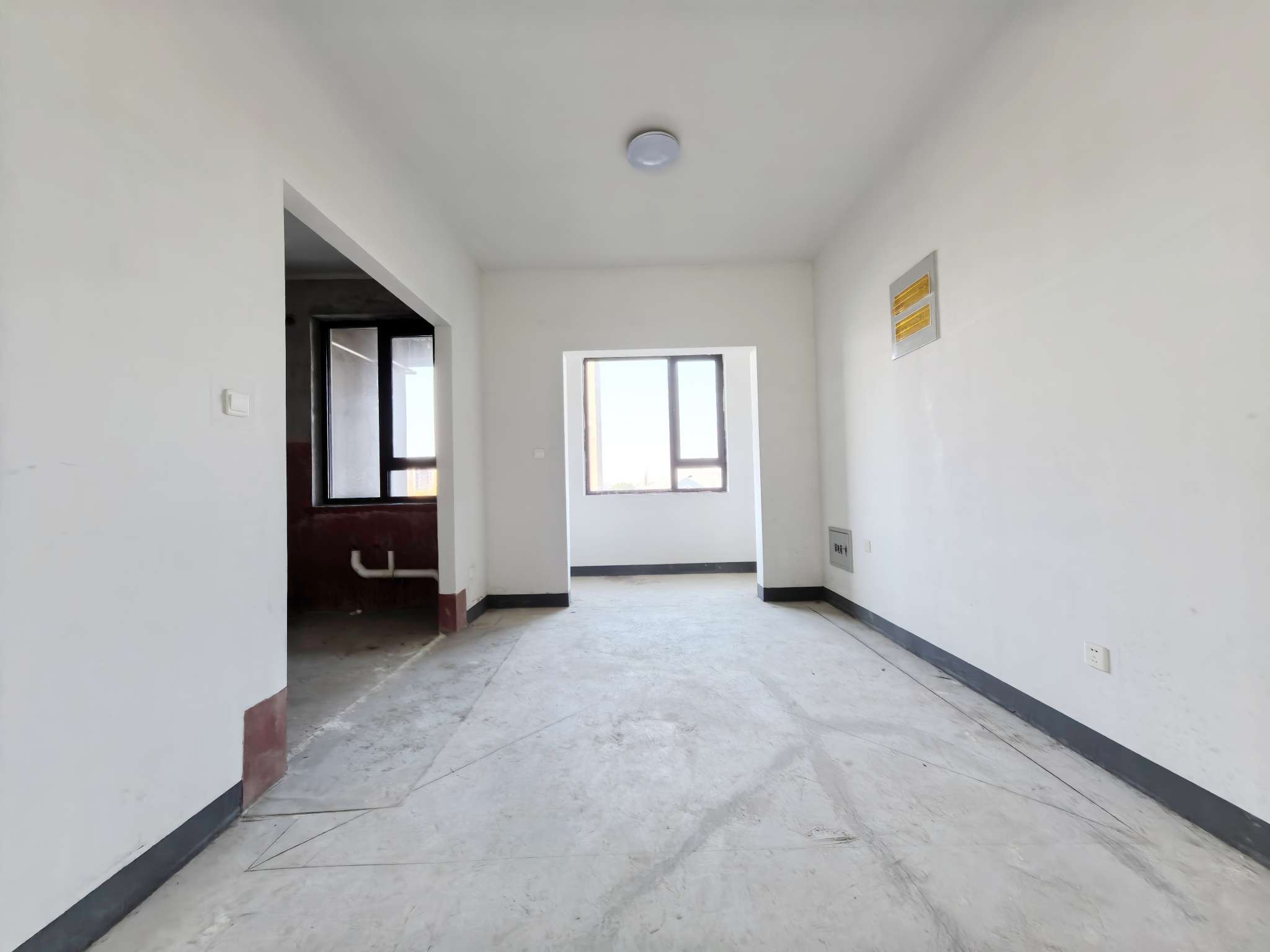 中国铁建·龙泉山居