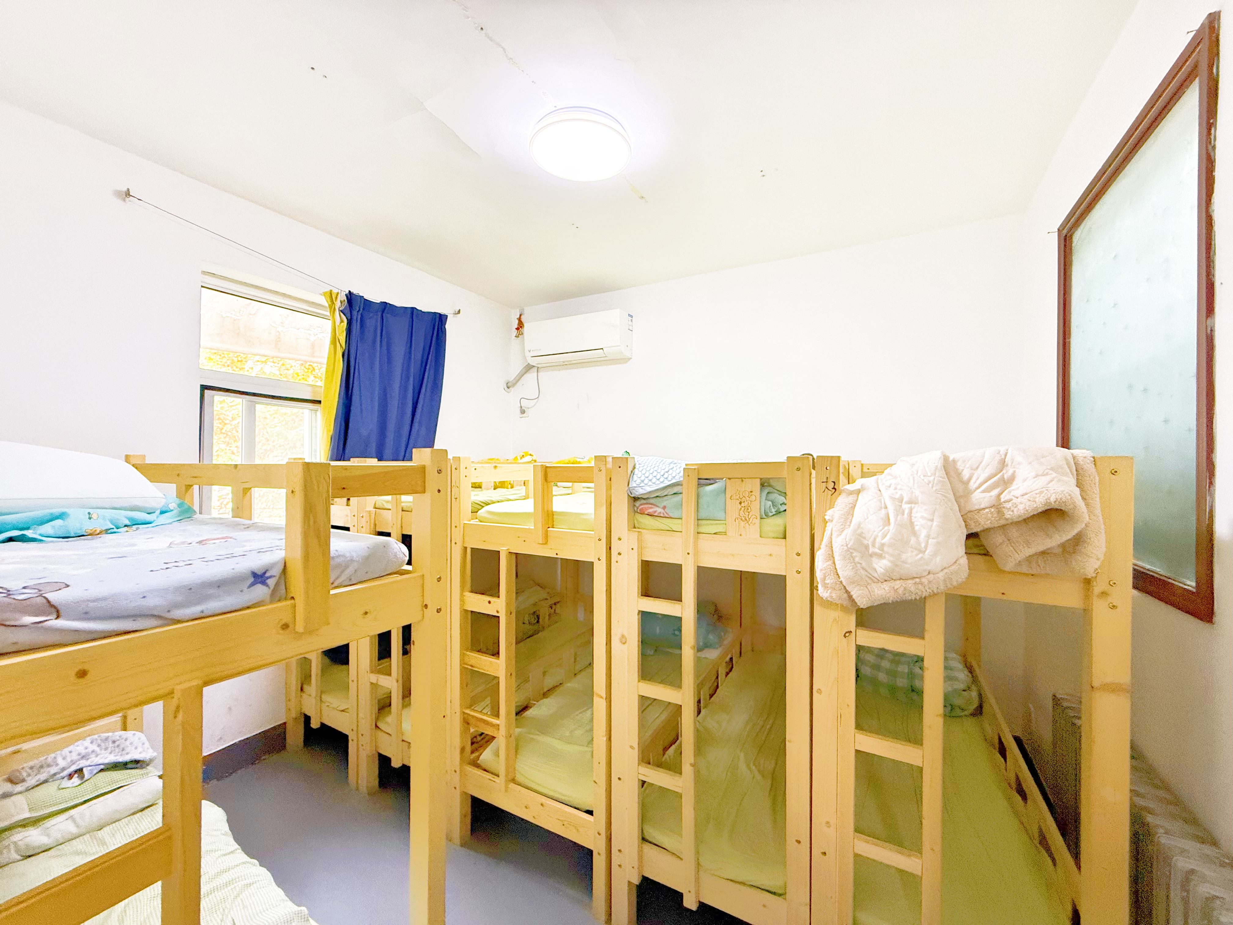 经八路单位宿舍