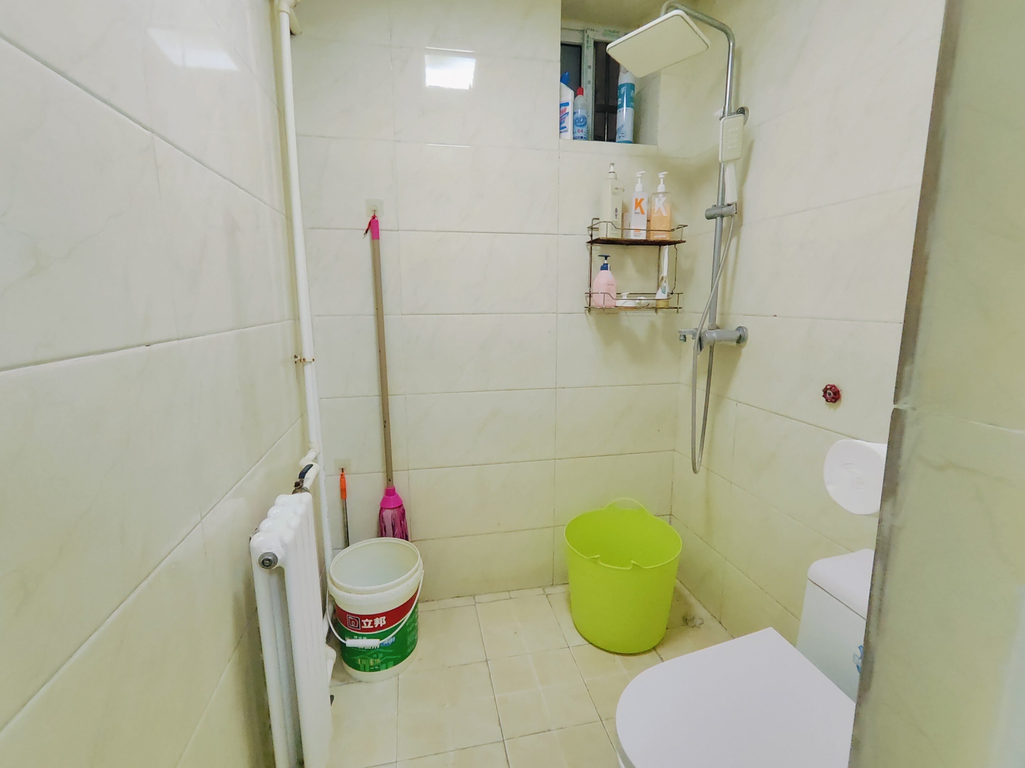 洪家楼西路82号