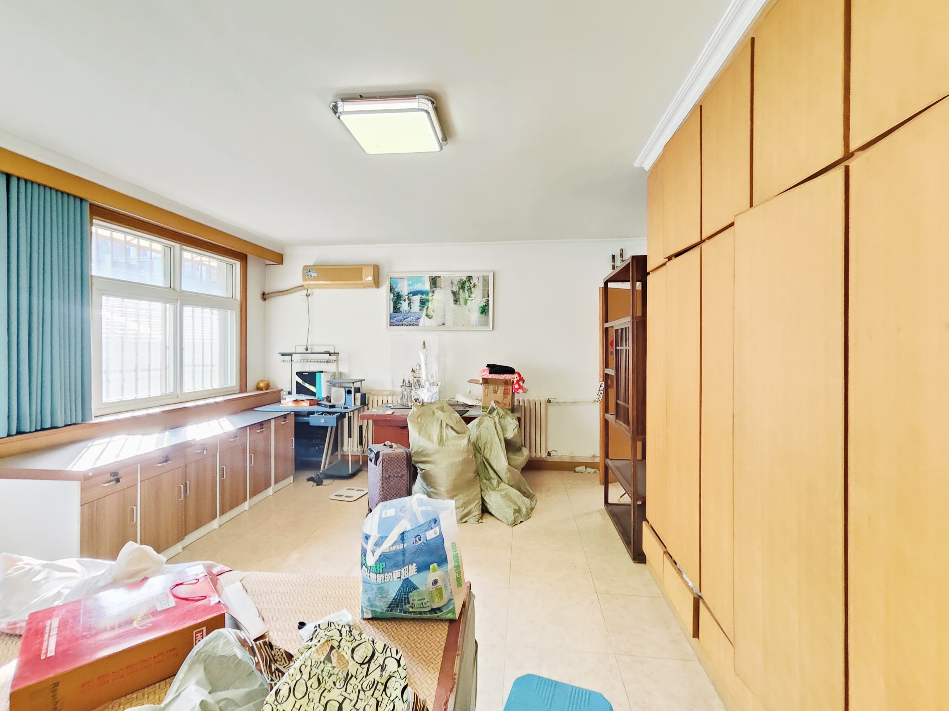 洪家楼西路82号