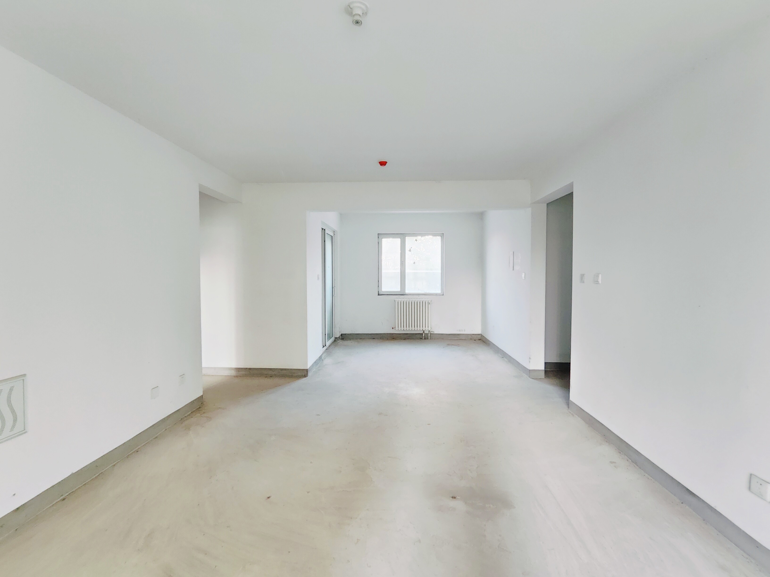  城投伴山居 南北