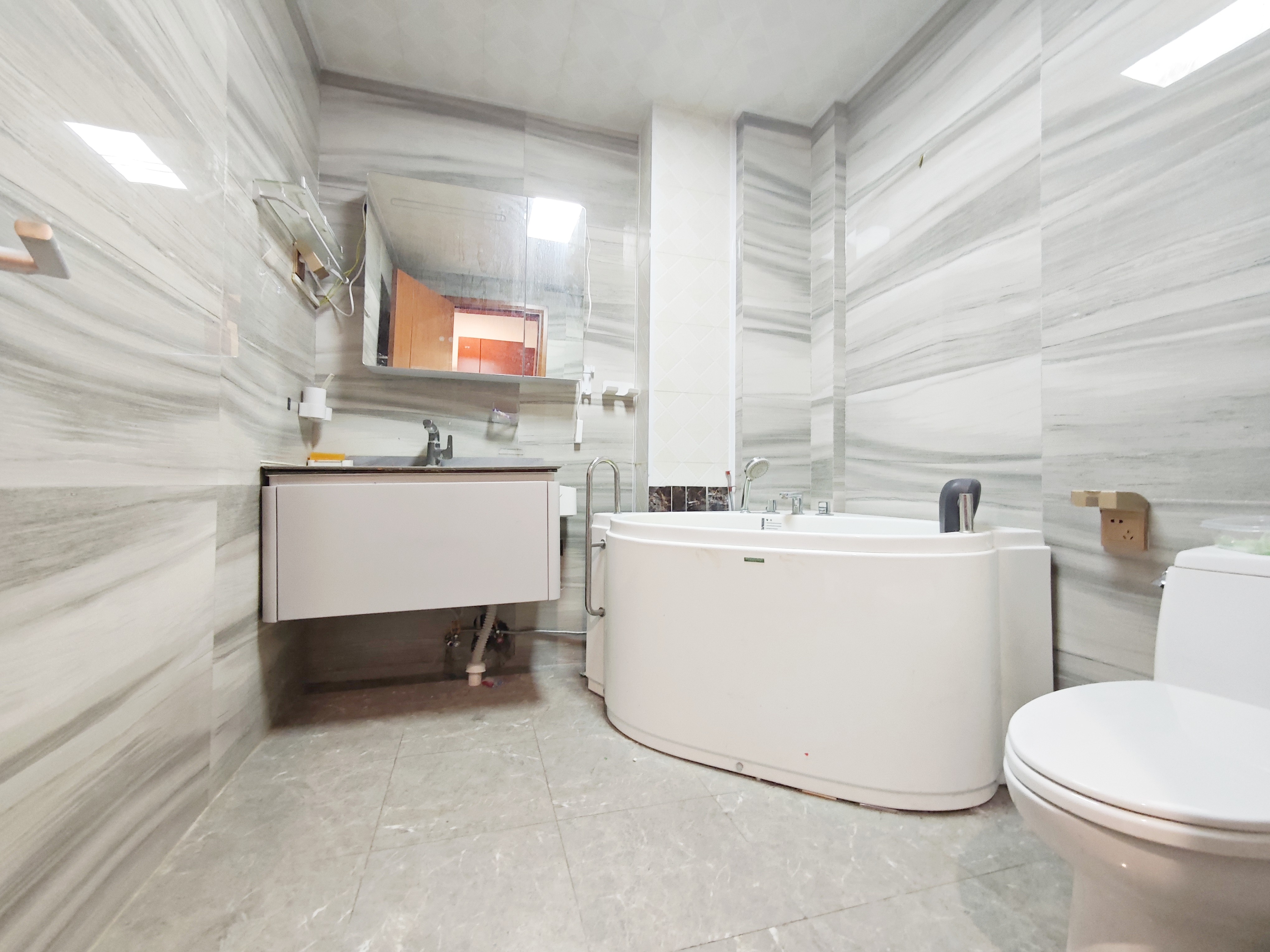 海尔绿城全运村锦兰园