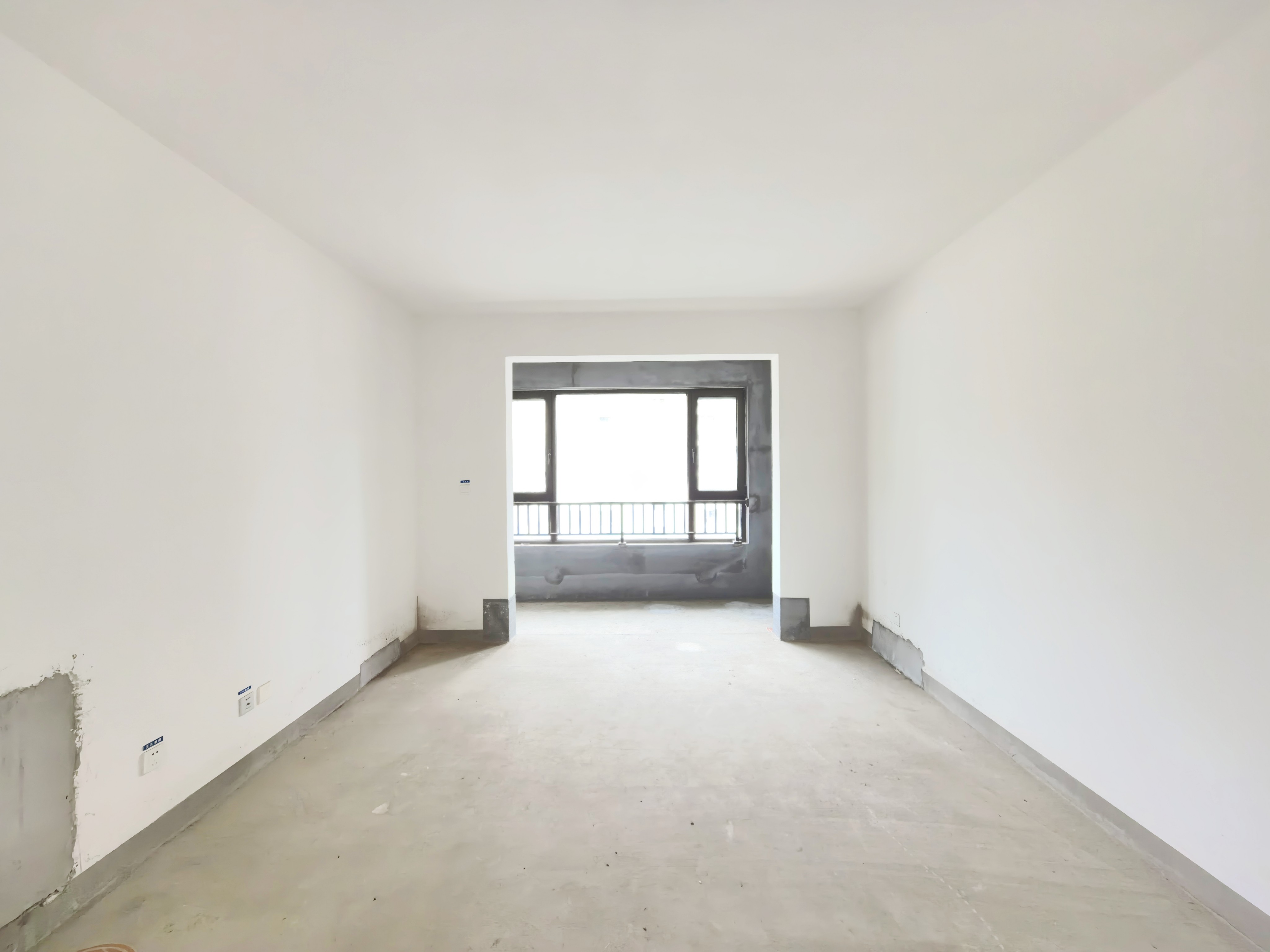  绿地IFC中央公馆 南北