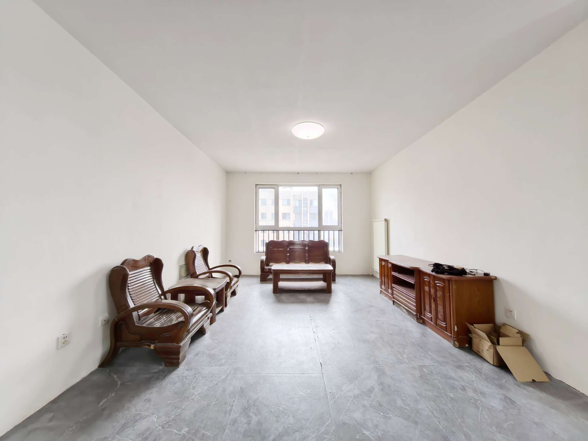  中国铁建明山秀水 南北