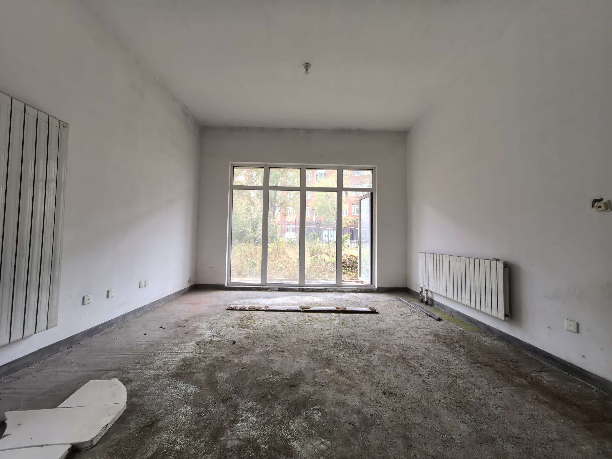  碧桂园凤凰城西区别墅 南北