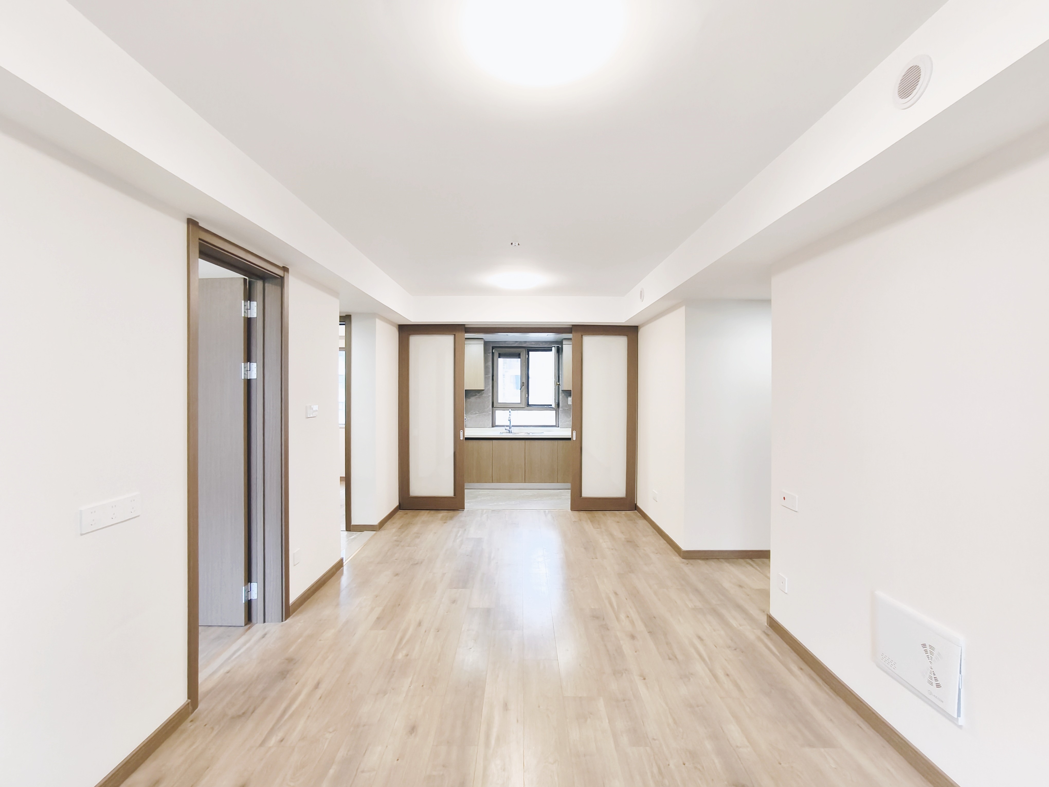  雪山万科城 南北