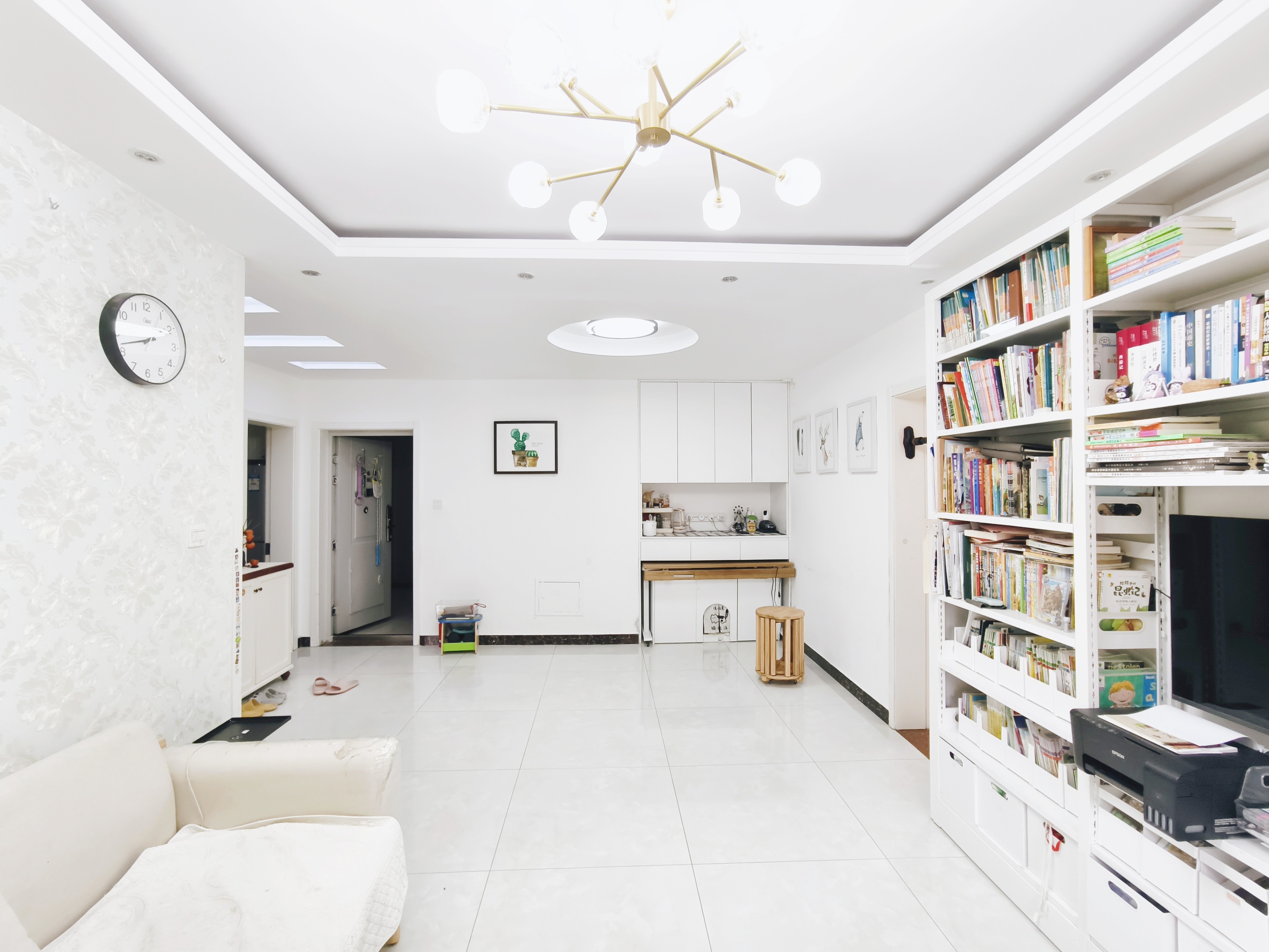  银丰唐郡紫薇园 南北