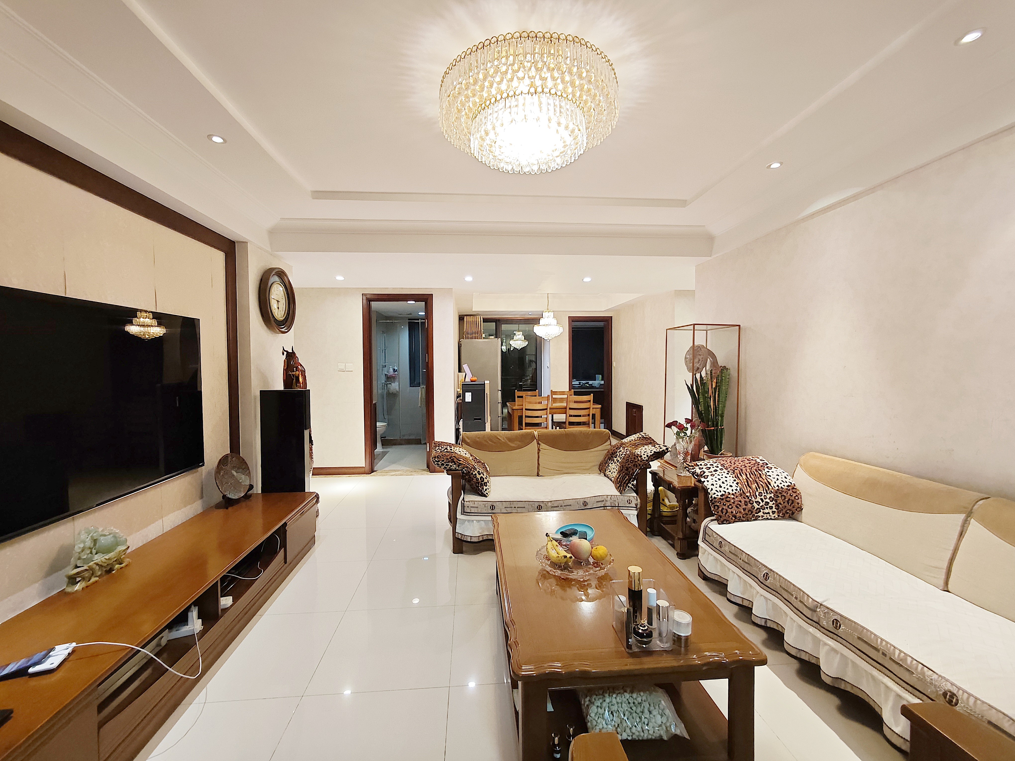  海尔绿城百合园 南北