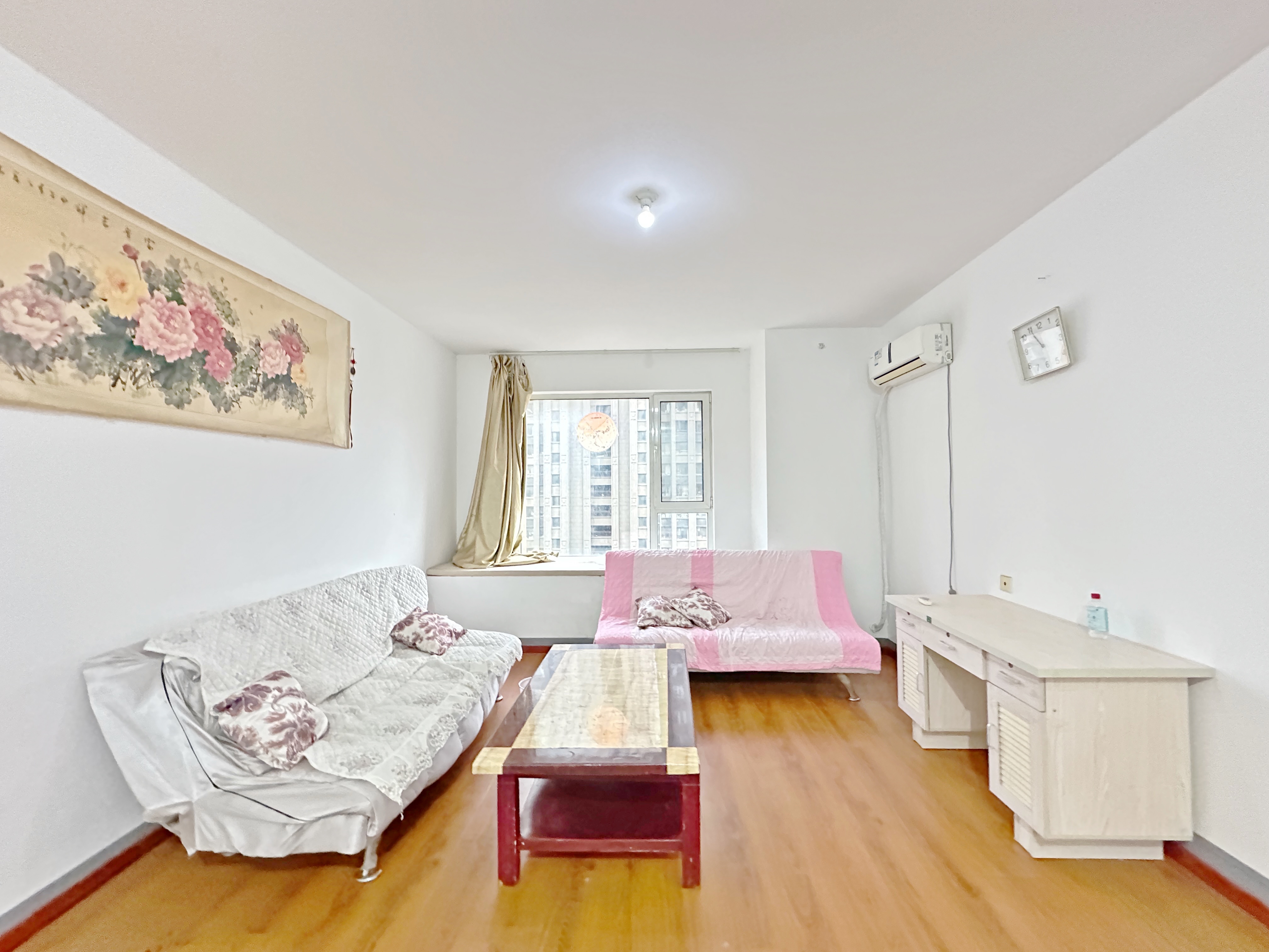 绿地新里卢浮公馆