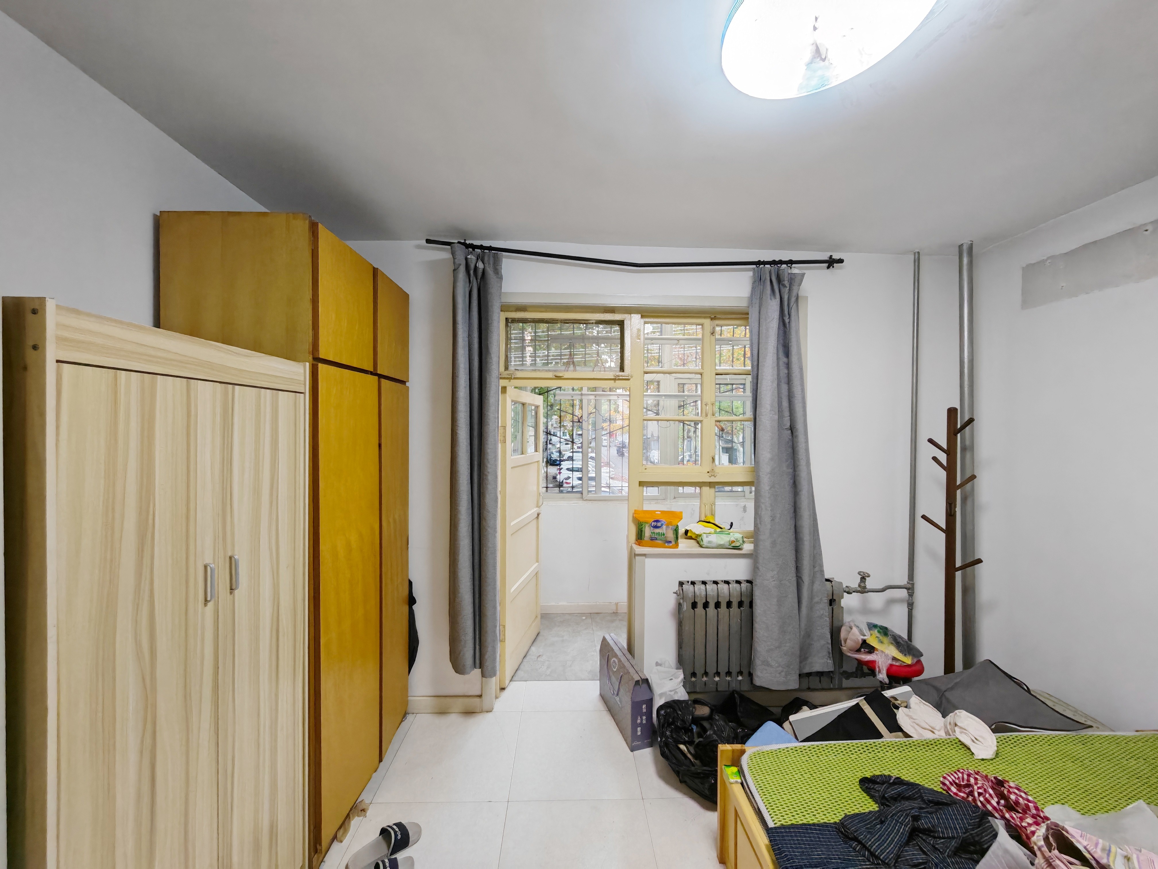  山大南路山大宿舍 南北