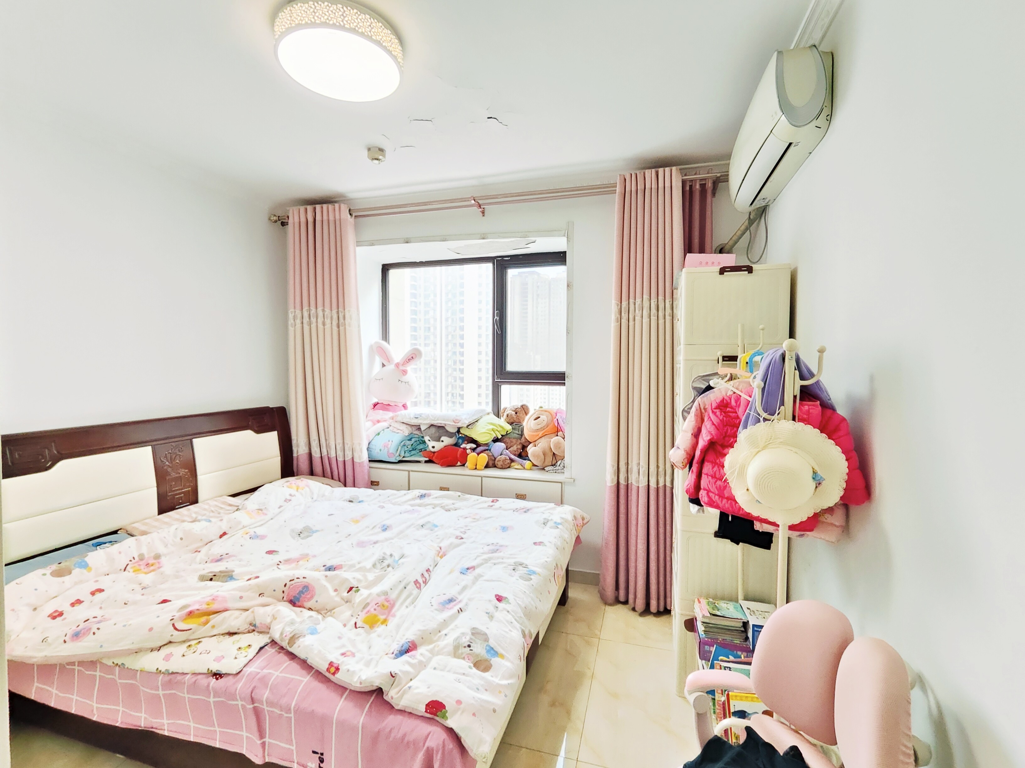 海尔云世界滟澜公馆花园