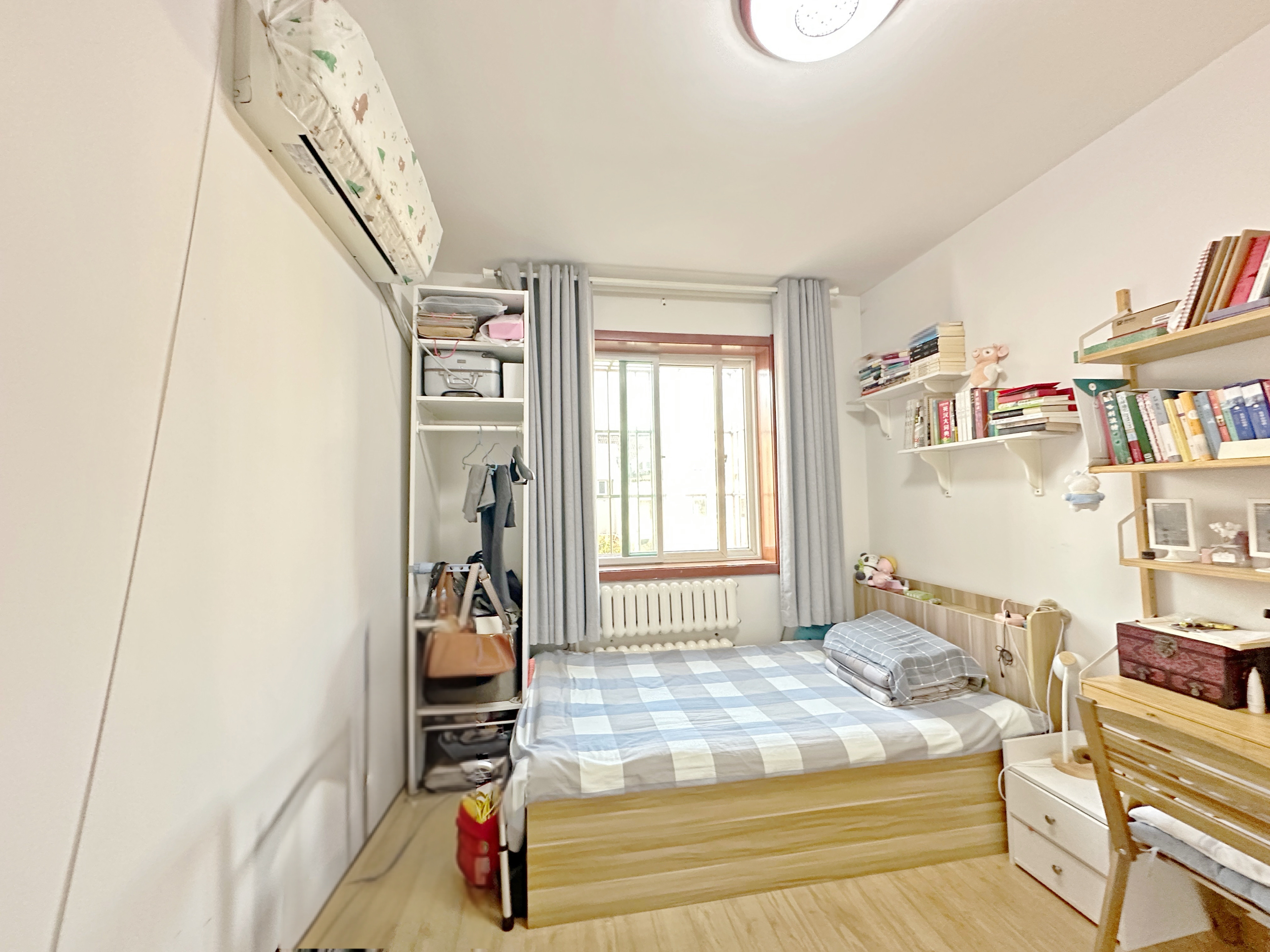 卧龙花园龙盛苑