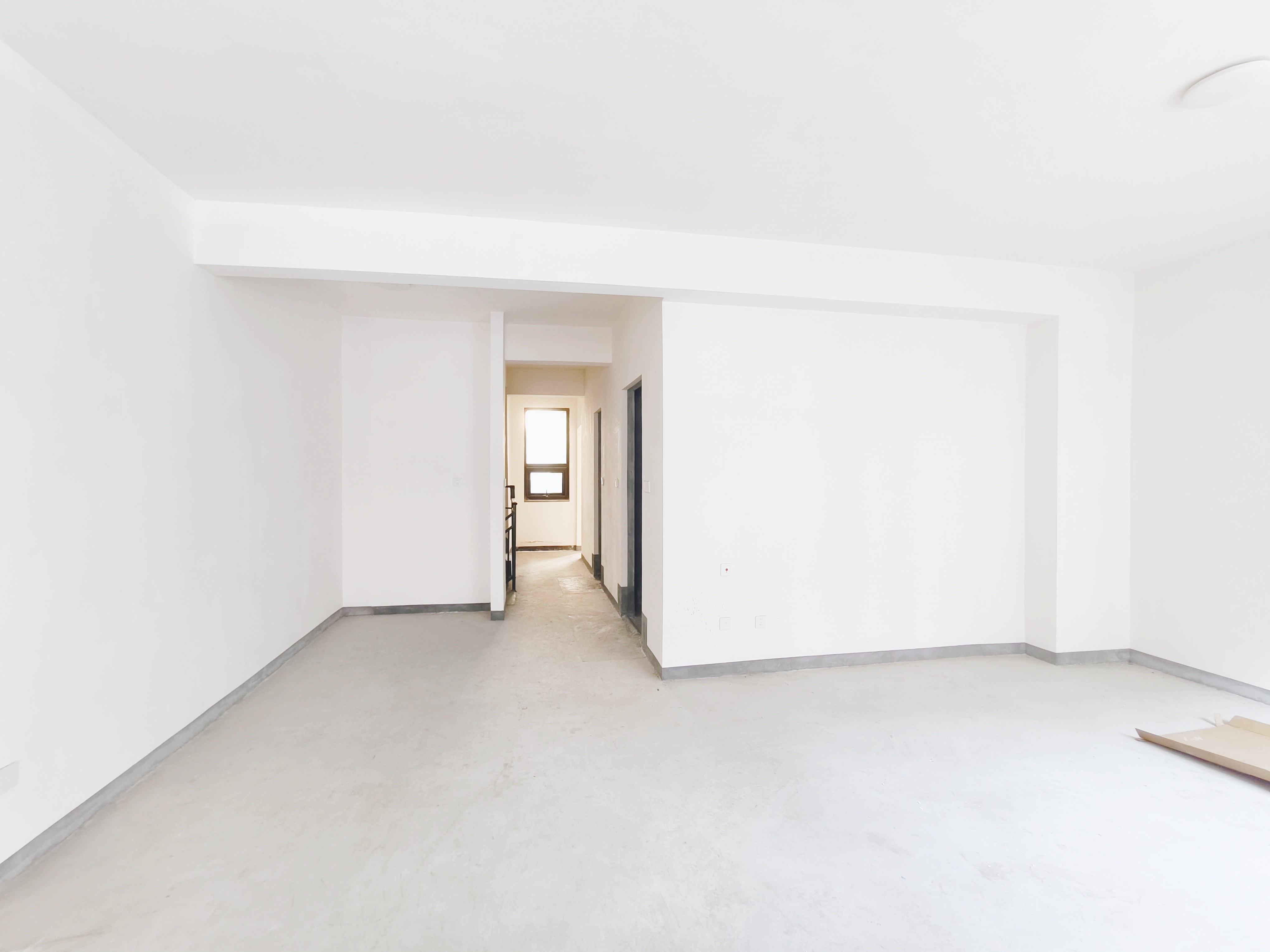  万科翡翠山语 南北