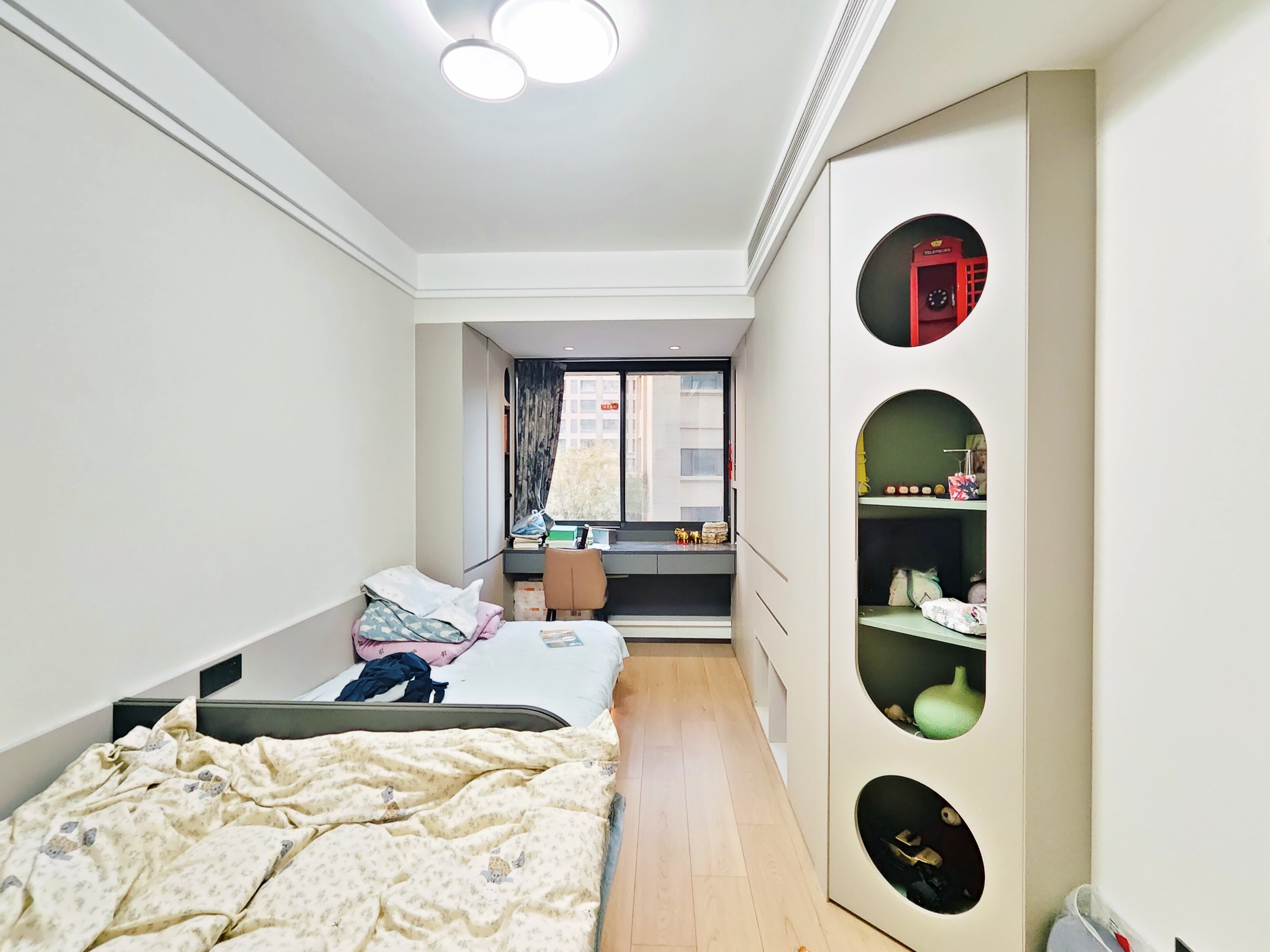 海尔云世界滟澜公馆花园