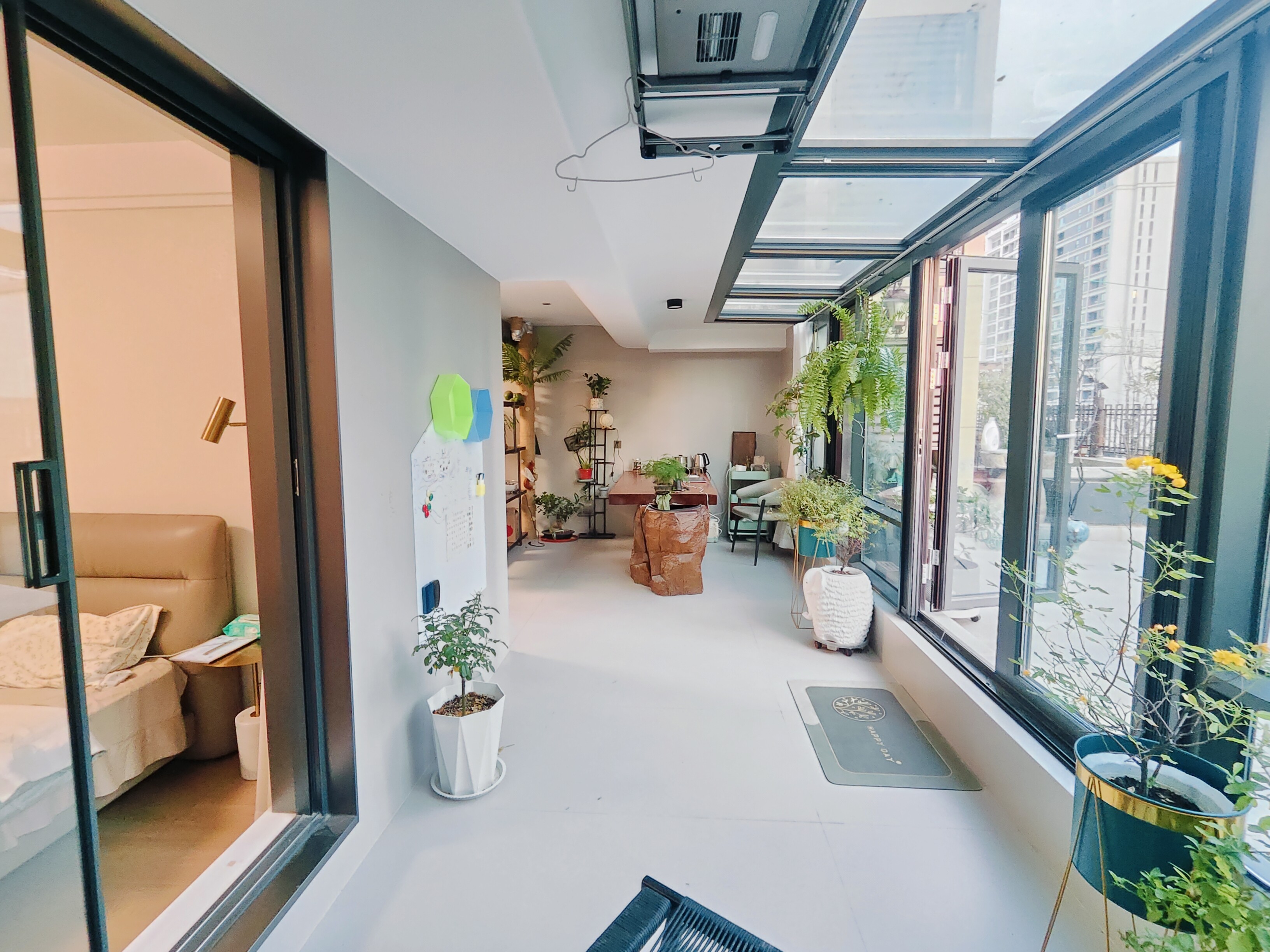 海尔云世界滟澜公馆花园