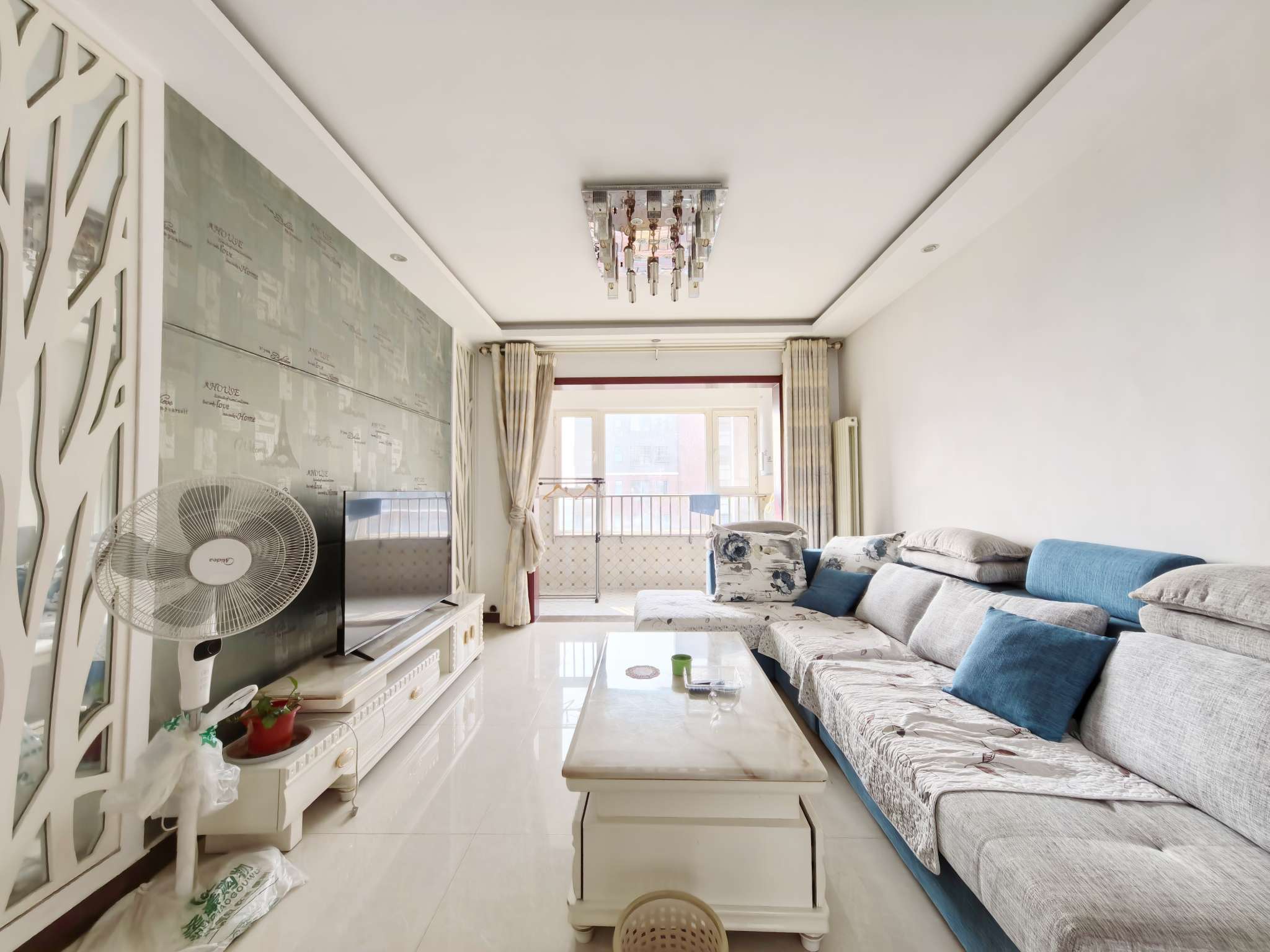  重汽翡翠东郡 南北