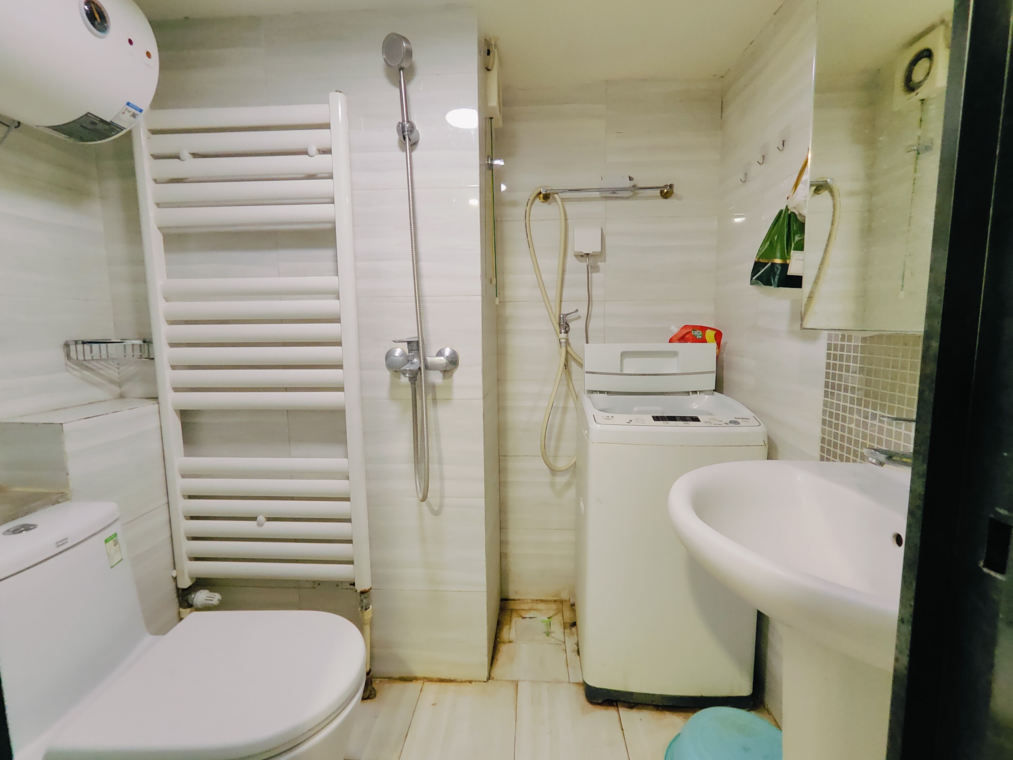 恒大滨河左岸公寓(临湖公馆花园)