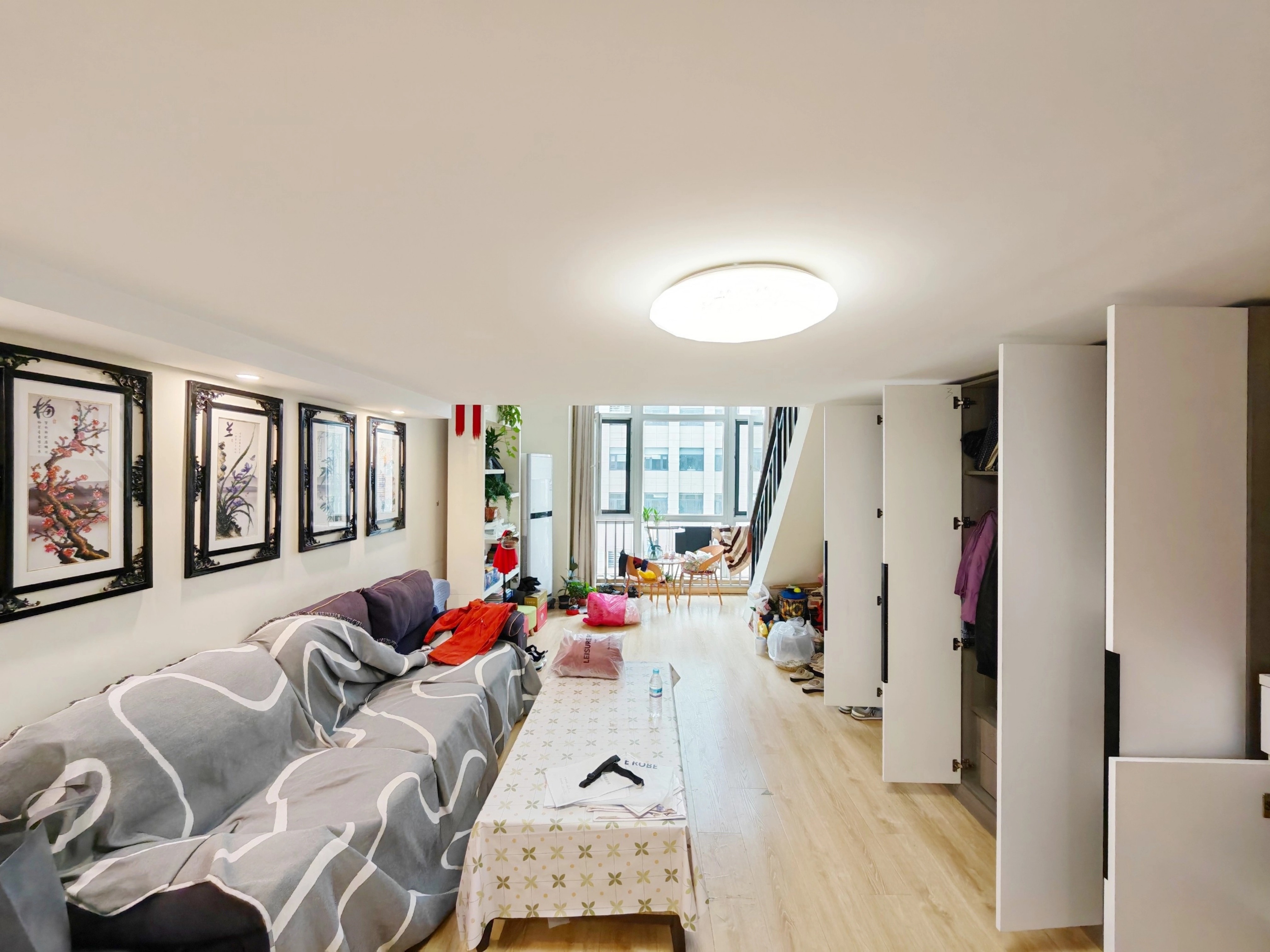  鑫苑鑫中心 南北