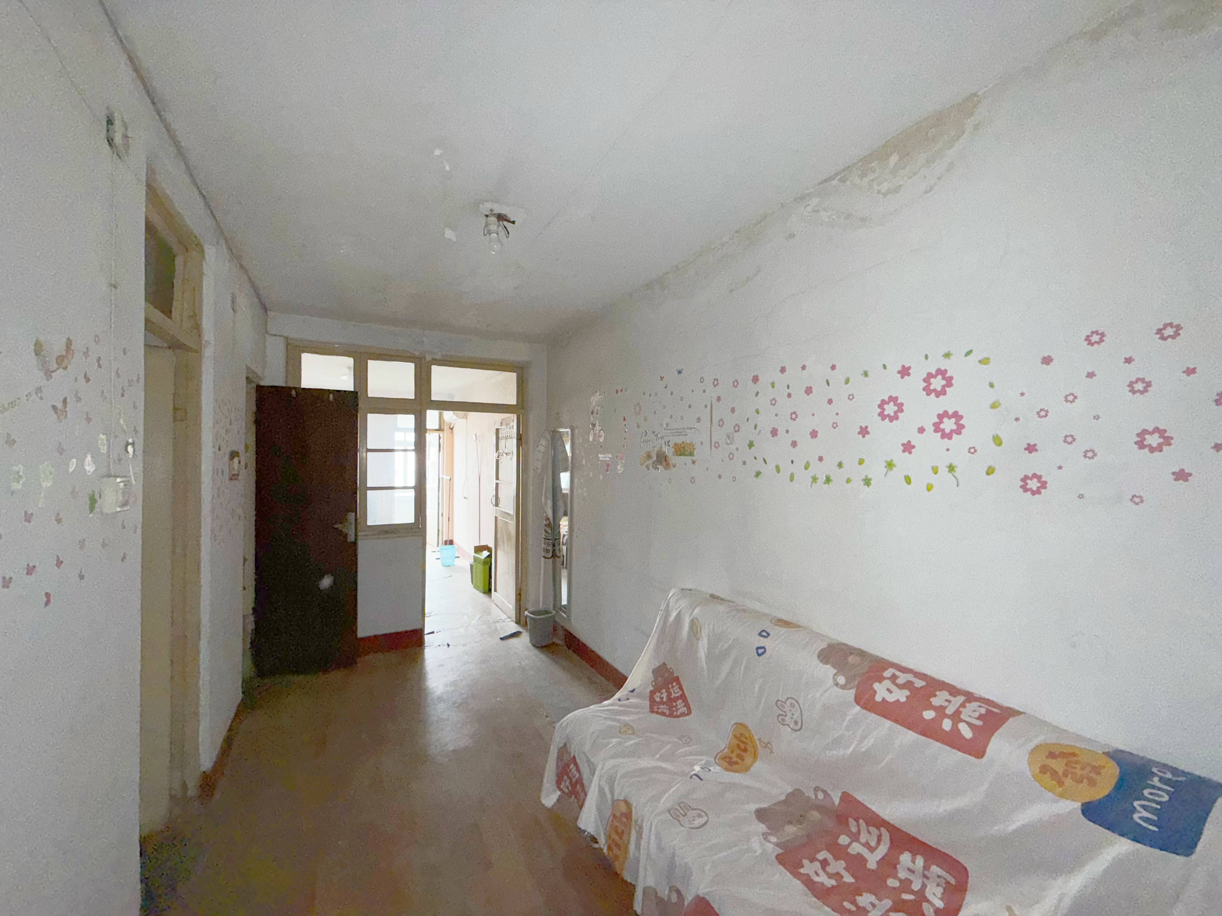  南券门巷小区(趵突泉南路16号) 南北