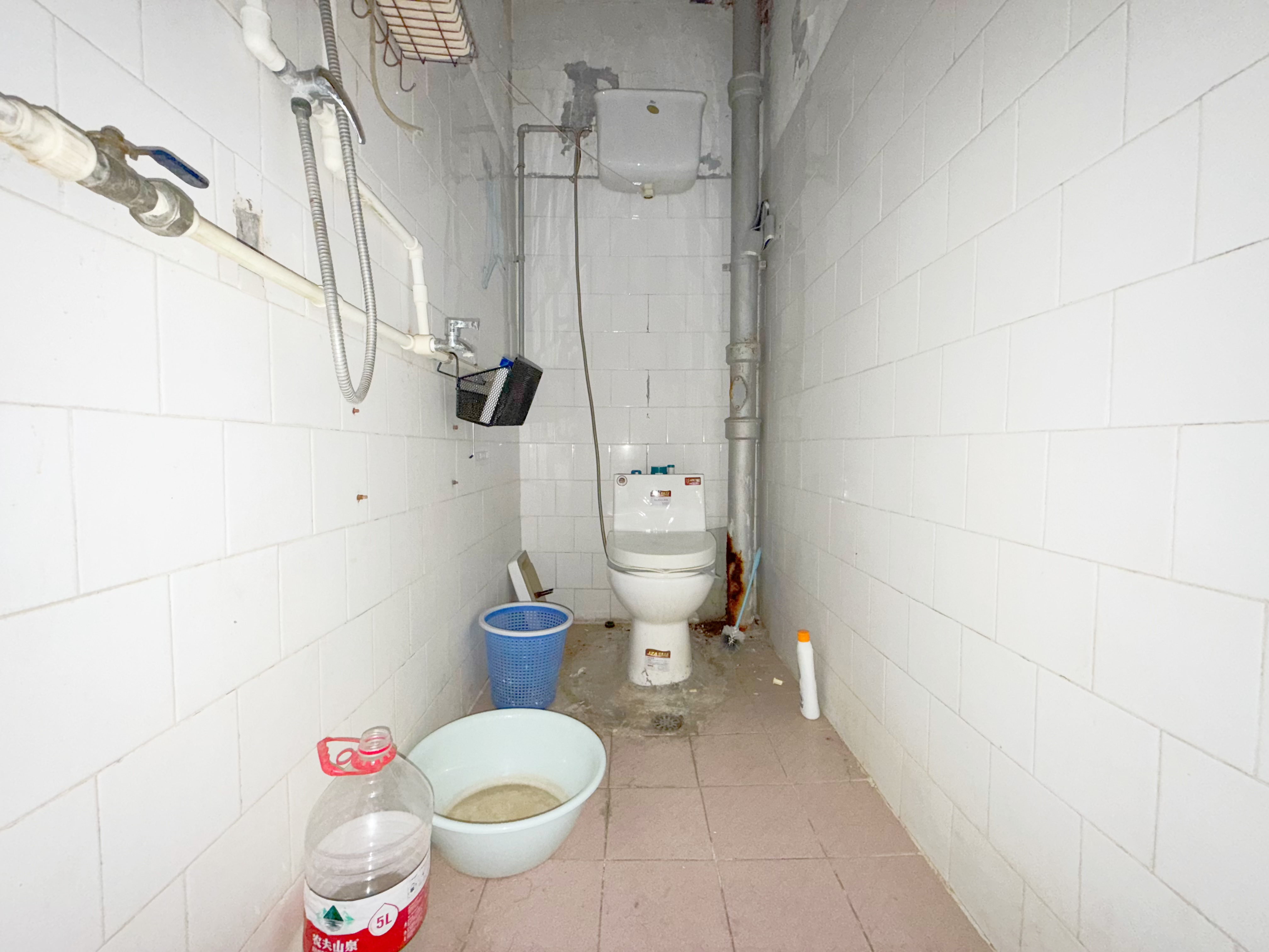 南券门巷小区(趵突泉南路16号)