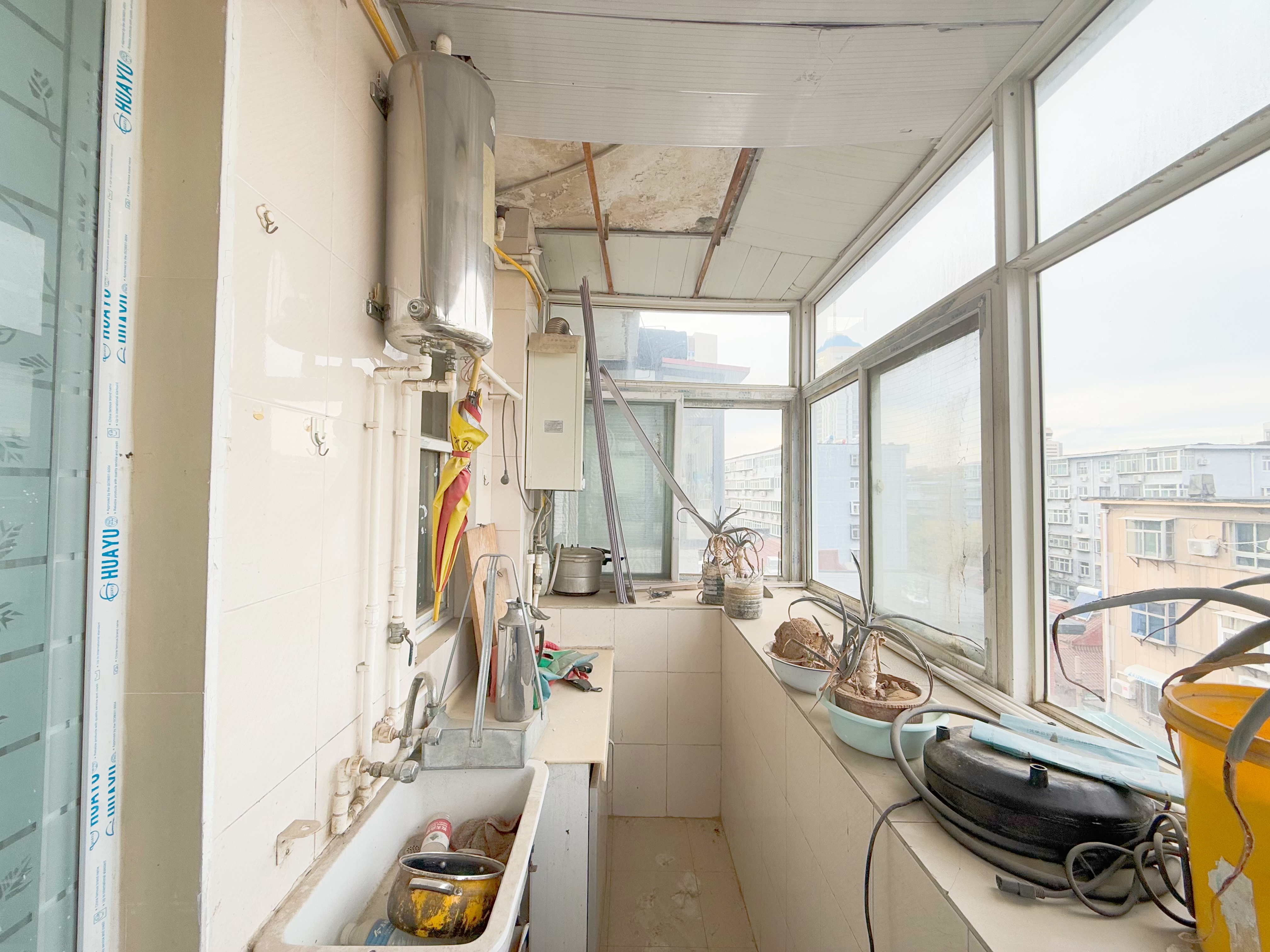 三里庄东街98号