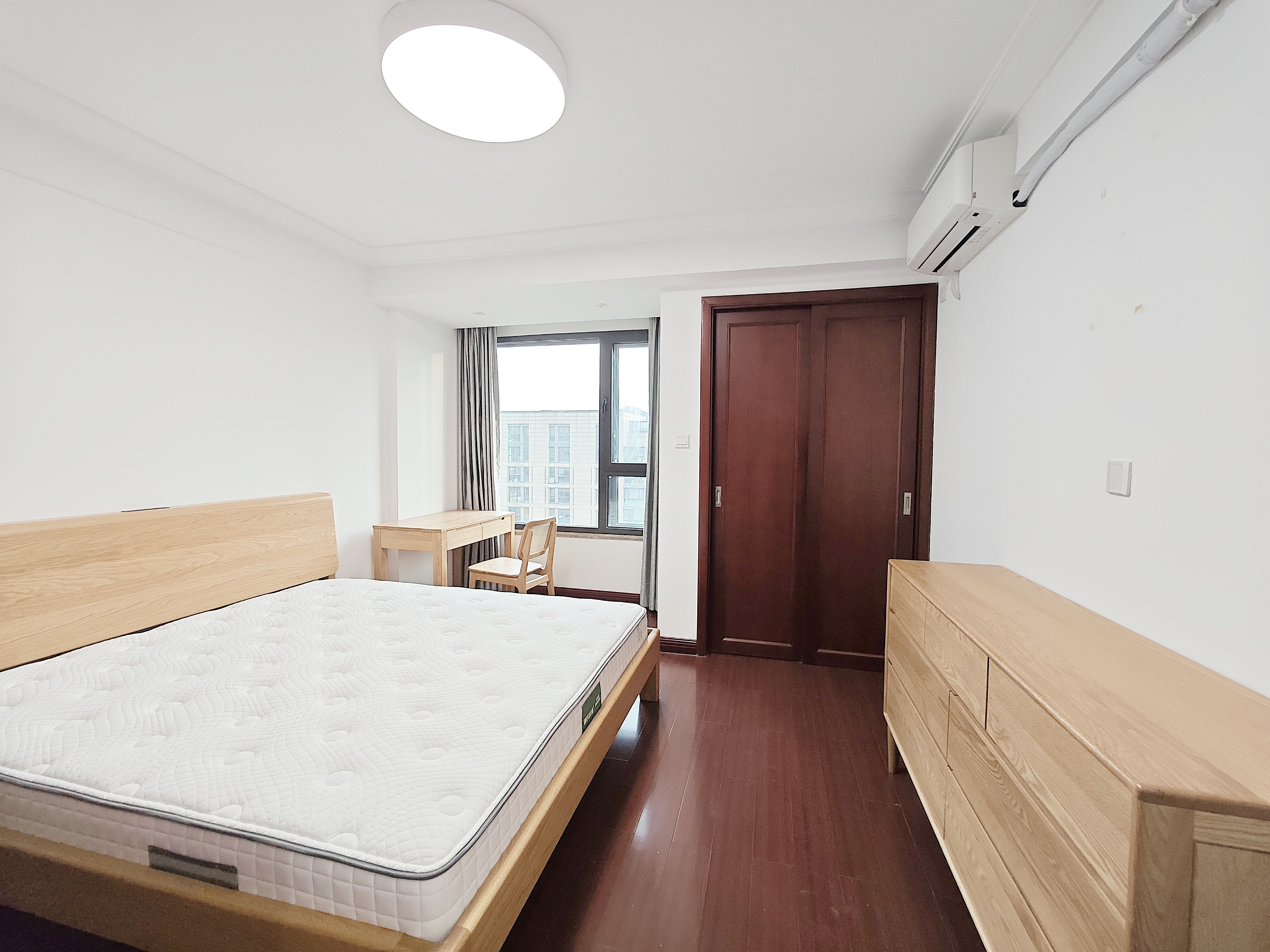 海尔绿城全运村百合园