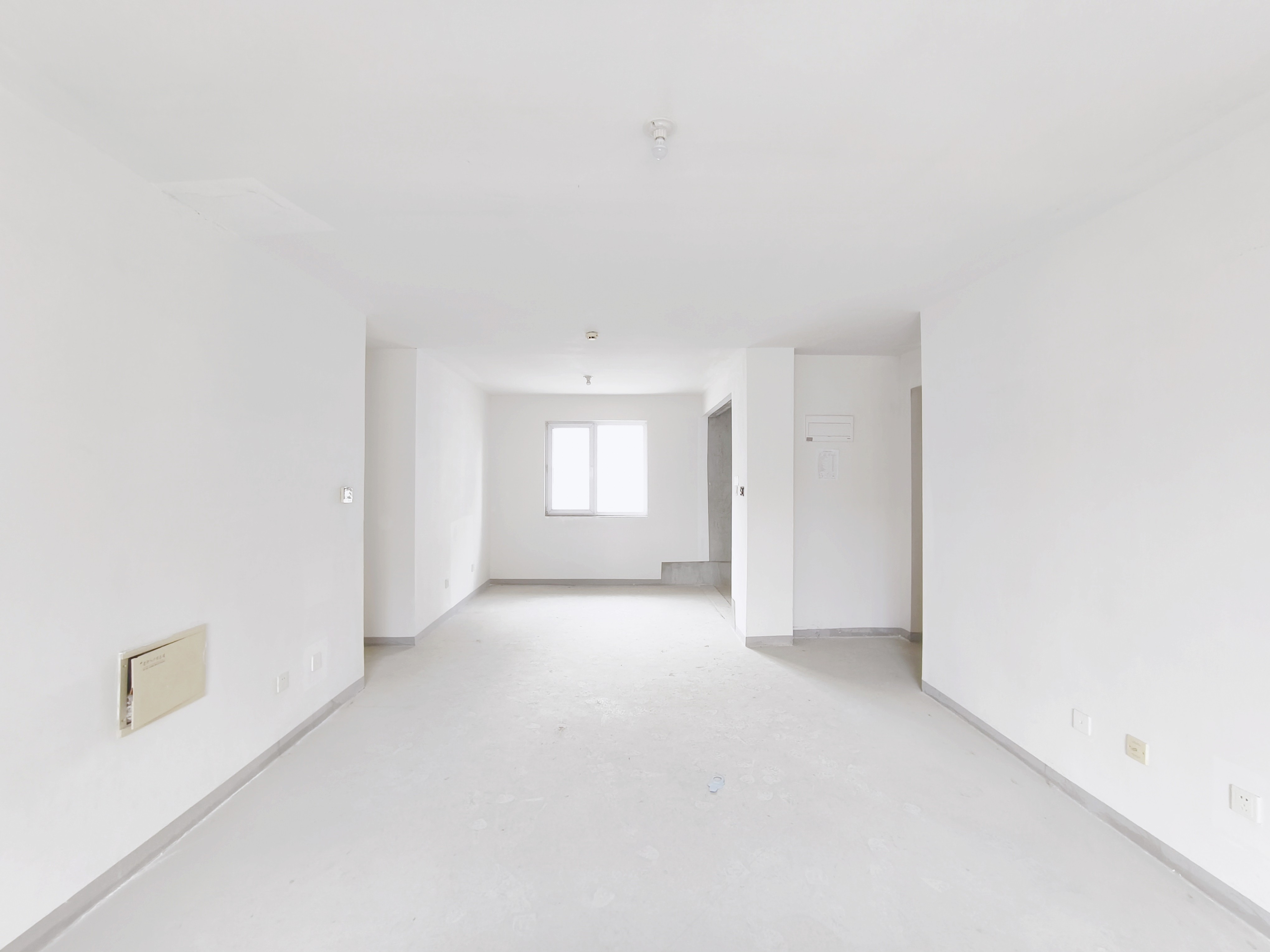  龙湖春江郦城 南北