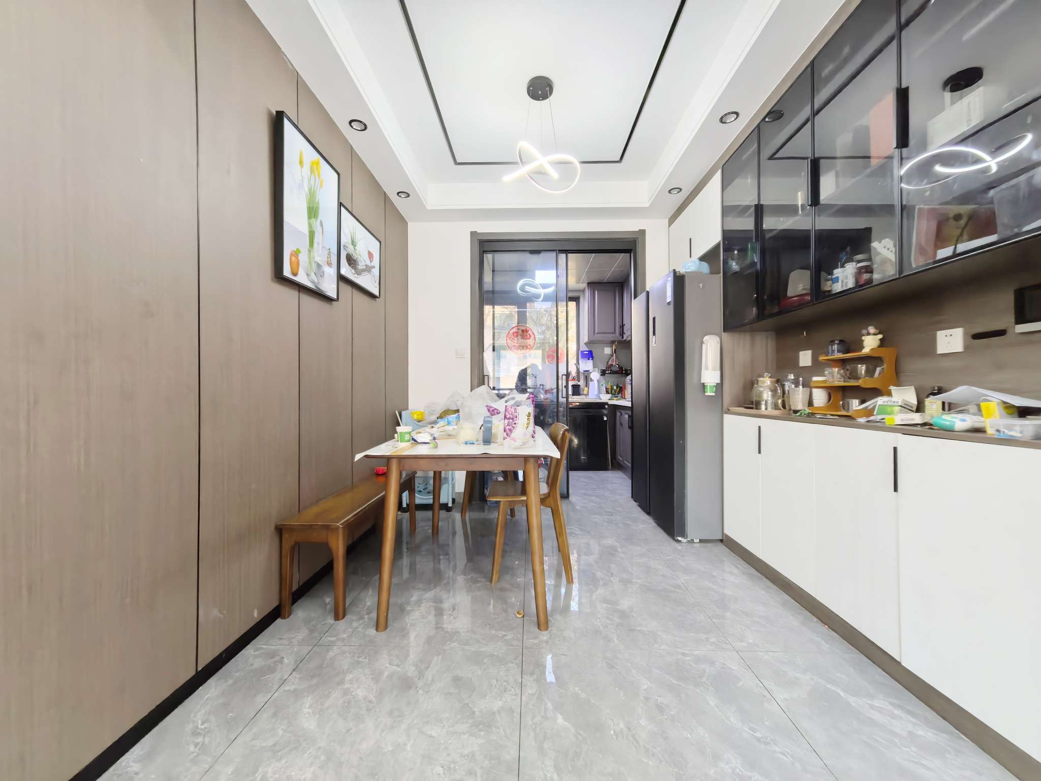 中康绿城百合花园