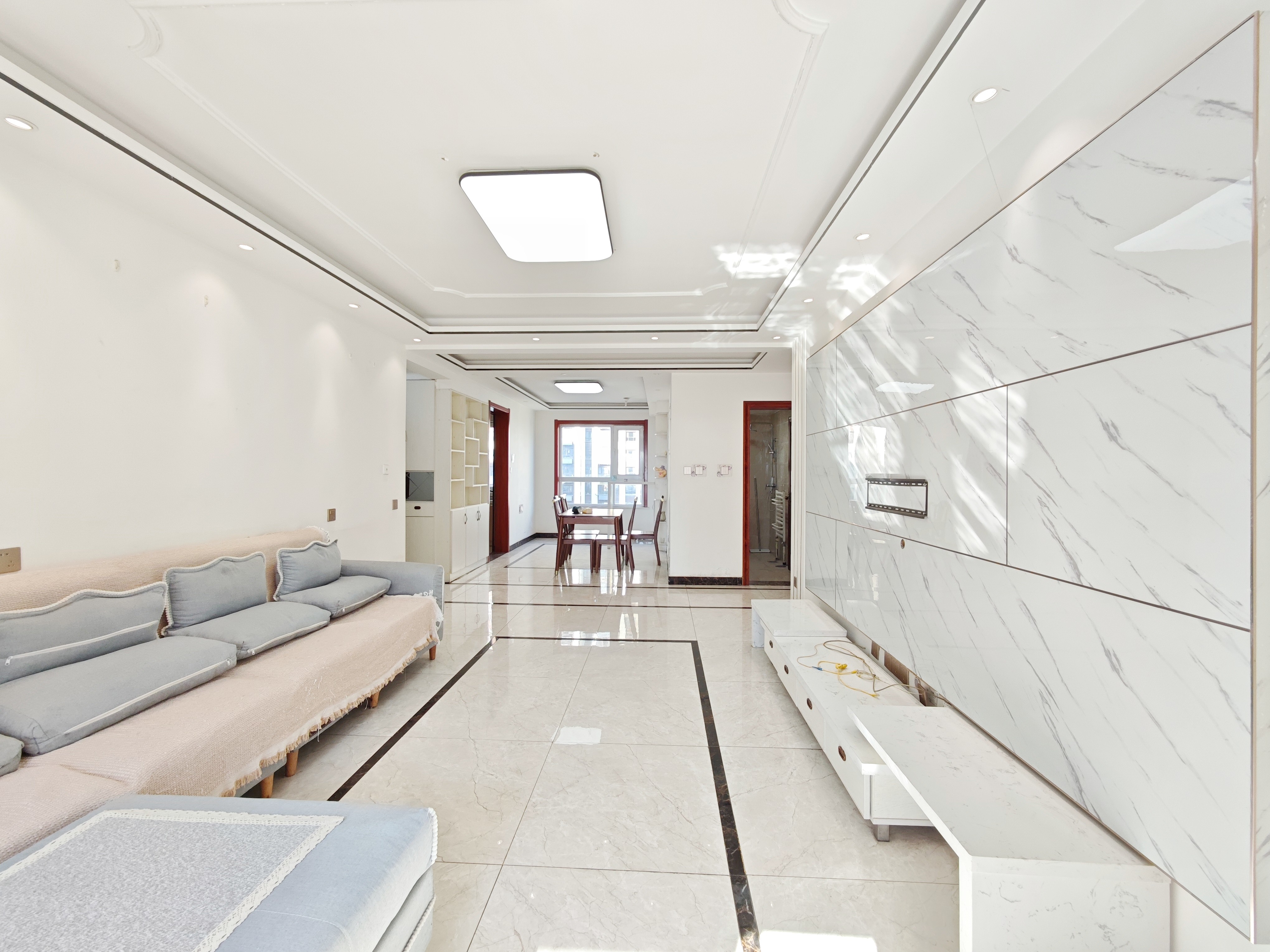 绿地新里香榭丽公馆